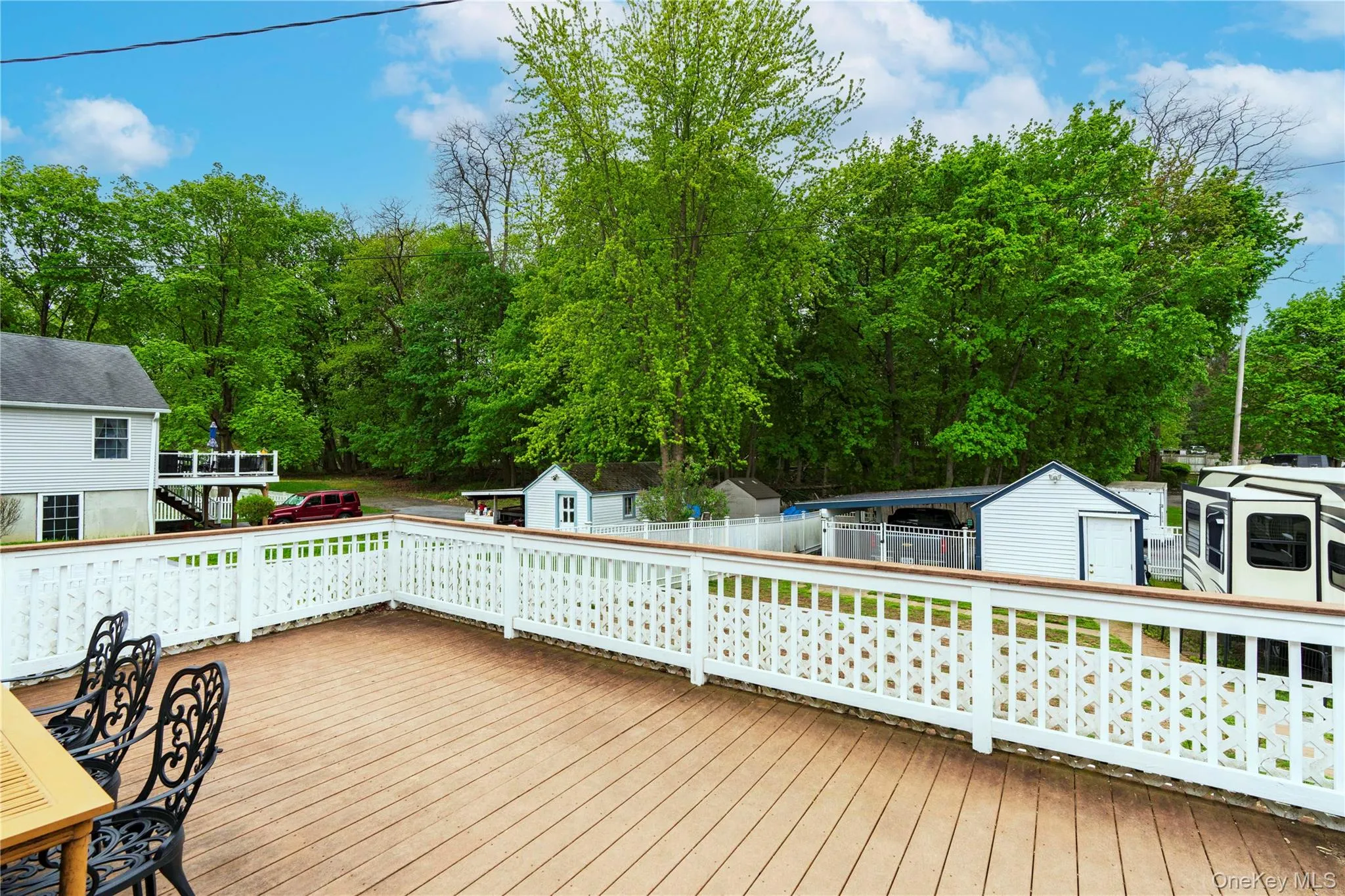 Oversized back Deck Oversized back Deck