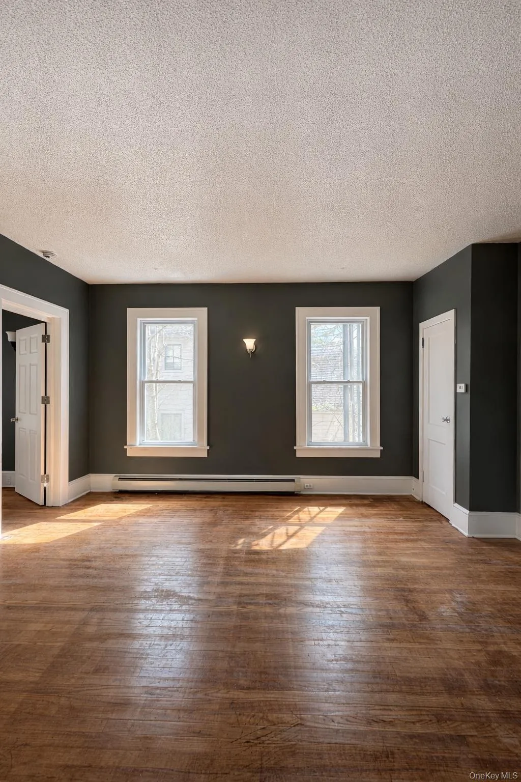 440 Main Street, Liberty, NY, 2 Bedrooms Bedrooms, 4 Rooms Rooms,1 BathroomBathrooms,Residential Lease,For Rent,Main,0,981039 440 Main Street, Liberty, NY, 2 Bedrooms Bedrooms, 4 Rooms Rooms,1 BathroomBathrooms,Residential Lease,For Rent,Main,0,981039