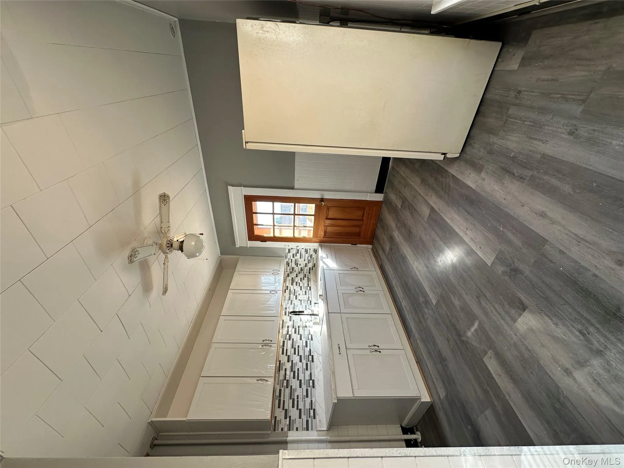 9 Elizabeth Street, Port Jervis, NY, 2 Bedrooms Bedrooms, 4 Rooms Rooms,1 BathroomBathrooms,Residential Lease,For Rent,Elizabeth,0,981054 9 Elizabeth Street, Port Jervis, NY, 2 Bedrooms Bedrooms, 4 Rooms Rooms,1 BathroomBathrooms,Residential Lease,For Rent,Elizabeth,0,981054