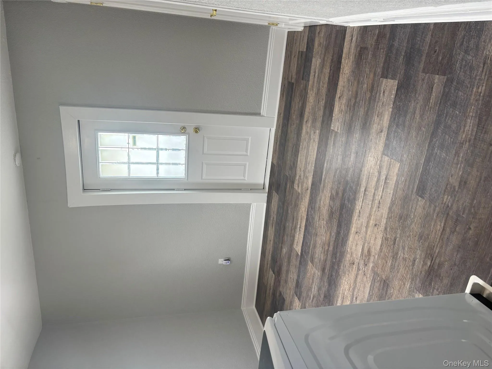 19 Garfield Place, Hempstead, NY, 2 Bedrooms Bedrooms, 6 Rooms Rooms,1 BathroomBathrooms,Residential Lease,For Rent,Garfield,0,981073 19 Garfield Place, Hempstead, NY, 2 Bedrooms Bedrooms, 6 Rooms Rooms,1 BathroomBathrooms,Residential Lease,For Rent,Garfield,0,981073