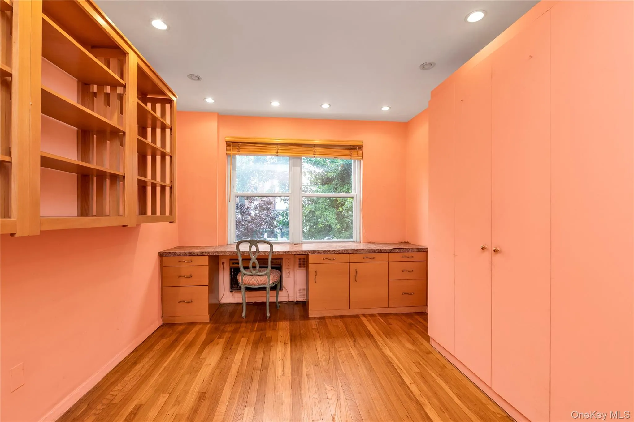 2nd Bedroom, Or Den, Or Office, With Murphy Bed 2nd Bedroom, Or Den, Or Office, With Murphy Bed