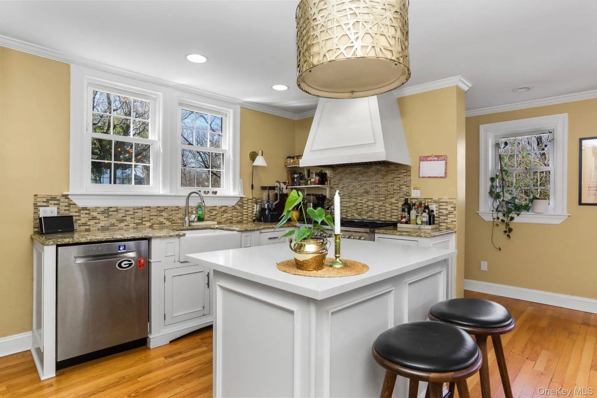 33 Redfield Street, Rye City, NY, 5 Bedrooms Bedrooms, 10 Rooms Rooms,2 BathroomsBathrooms,Residential Lease,For Rent,Redfield,0,981076 33 Redfield Street, Rye City, NY, 5 Bedrooms Bedrooms, 10 Rooms Rooms,2 BathroomsBathrooms,Residential Lease,For Rent,Redfield,0,981076