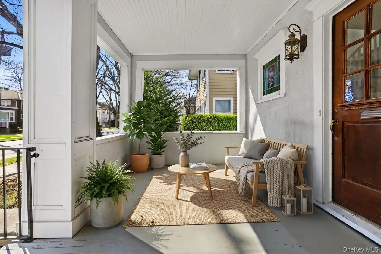 33 Redfield Street, Rye City, NY, 5 Bedrooms Bedrooms, 10 Rooms Rooms,2 BathroomsBathrooms,Residential Lease,For Rent,Redfield,0,981076 33 Redfield Street, Rye City, NY, 5 Bedrooms Bedrooms, 10 Rooms Rooms,2 BathroomsBathrooms,Residential Lease,For Rent,Redfield,0,981076