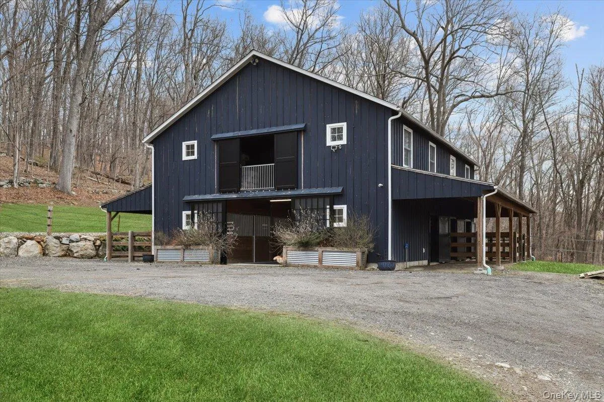 6 Annarock Drive, Somers, NY, 6 Bedrooms Bedrooms, 10 Rooms Rooms,4 BathroomsBathrooms,Residential,For Rent,Annarock,0,981087 6 Annarock Drive, Somers, NY, 6 Bedrooms Bedrooms, 10 Rooms Rooms,4 BathroomsBathrooms,Residential,For Rent,Annarock,0,981087