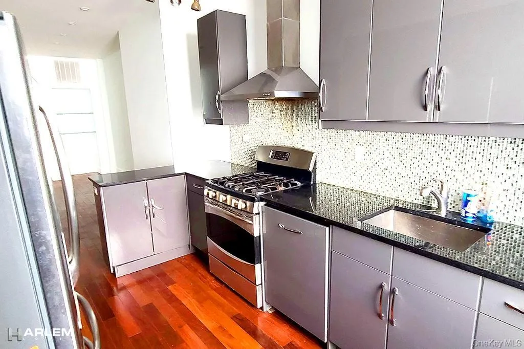 2350 Adam C Powell Boulevard, New York, NY, 6 Bedrooms Bedrooms, 21 Rooms Rooms,7 BathroomsBathrooms,Residential,For Rent,Adam C Powell,0,981089 2350 Adam C Powell Boulevard, New York, NY, 6 Bedrooms Bedrooms, 21 Rooms Rooms,7 BathroomsBathrooms,Residential,For Rent,Adam C Powell,0,981089