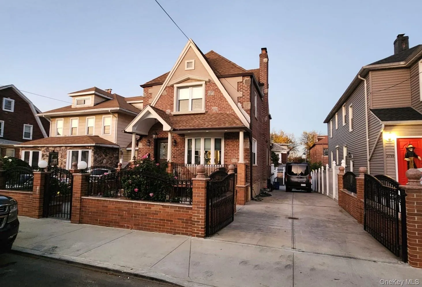 27-15 Butler Street, New York, NY, 5 Bedrooms Bedrooms, 8 Rooms Rooms,4 BathroomsBathrooms,Residential,For Rent,Butler,0,981092 27-15 Butler Street, New York, NY, 5 Bedrooms Bedrooms, 8 Rooms Rooms,4 BathroomsBathrooms,Residential,For Rent,Butler,0,981092