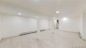 132 Shaw Avenue, Hempstead, NY, 2 Bedrooms Bedrooms, 5 Rooms Rooms,1 BathroomBathrooms,Residential Lease,For Rent,Shaw,0,981115 132 Shaw Avenue, Hempstead, NY, 2 Bedrooms Bedrooms, 5 Rooms Rooms,1 BathroomBathrooms,Residential Lease,For Rent,Shaw,0,981115