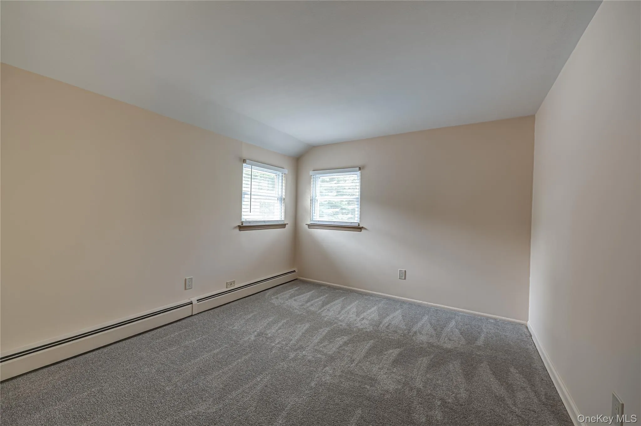 16 Sussex Lane, Smithtown, NY, 4 Bedrooms Bedrooms, 9 Rooms Rooms,3 BathroomsBathrooms,Residential,For Rent,Sussex,0,981117 16 Sussex Lane, Smithtown, NY, 4 Bedrooms Bedrooms, 9 Rooms Rooms,3 BathroomsBathrooms,Residential,For Rent,Sussex,0,981117