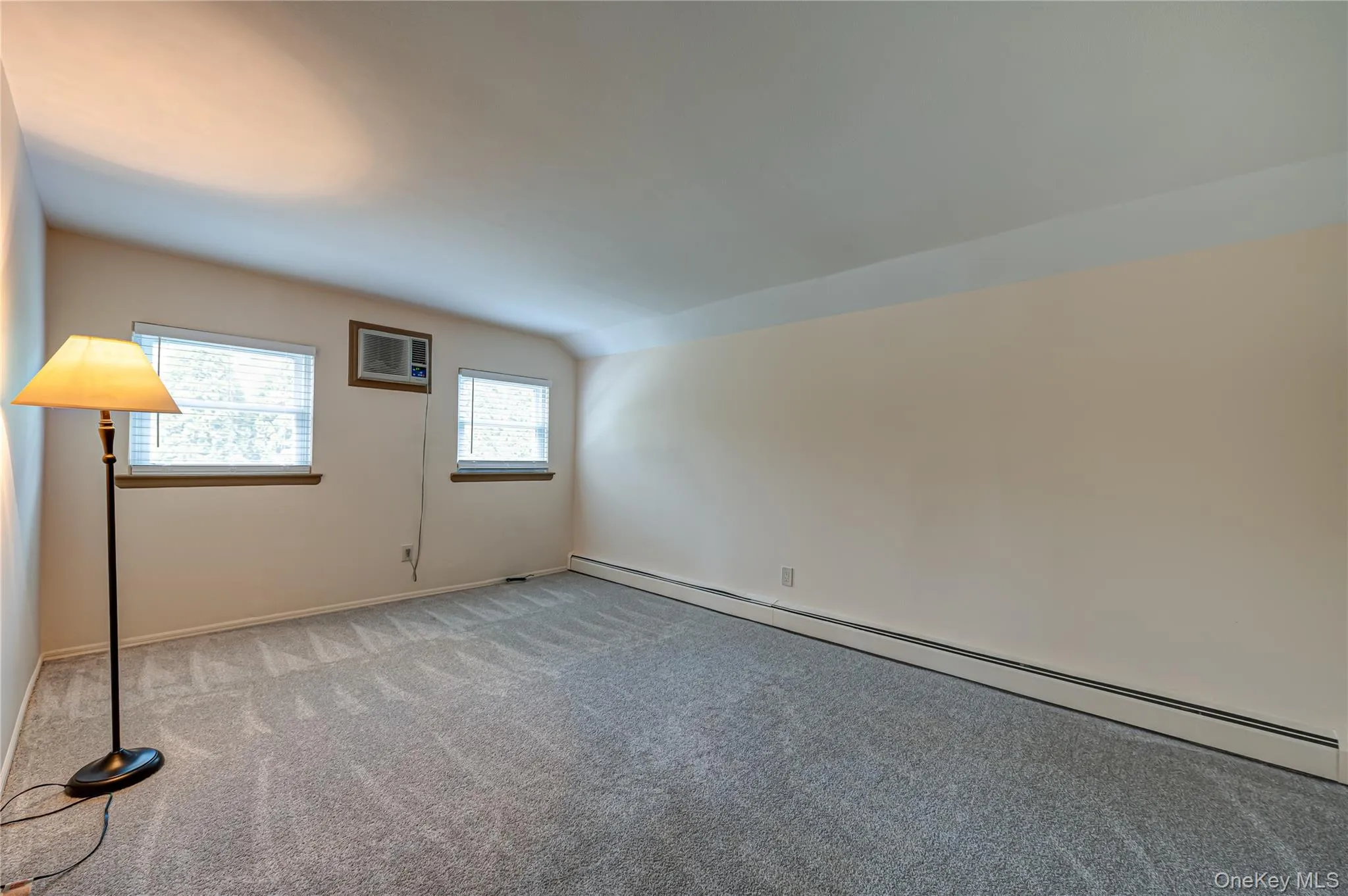 16 Sussex Lane, Smithtown, NY, 4 Bedrooms Bedrooms, 9 Rooms Rooms,3 BathroomsBathrooms,Residential,For Rent,Sussex,0,981117 16 Sussex Lane, Smithtown, NY, 4 Bedrooms Bedrooms, 9 Rooms Rooms,3 BathroomsBathrooms,Residential,For Rent,Sussex,0,981117