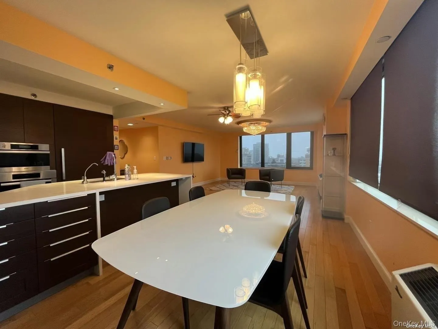 39-16 Prince Street, New York, NY, 3 Bedrooms Bedrooms, 7 Rooms Rooms,3 BathroomsBathrooms,Residential Lease,For Rent,Prince,0,981122 39-16 Prince Street, New York, NY, 3 Bedrooms Bedrooms, 7 Rooms Rooms,3 BathroomsBathrooms,Residential Lease,For Rent,Prince,0,981122