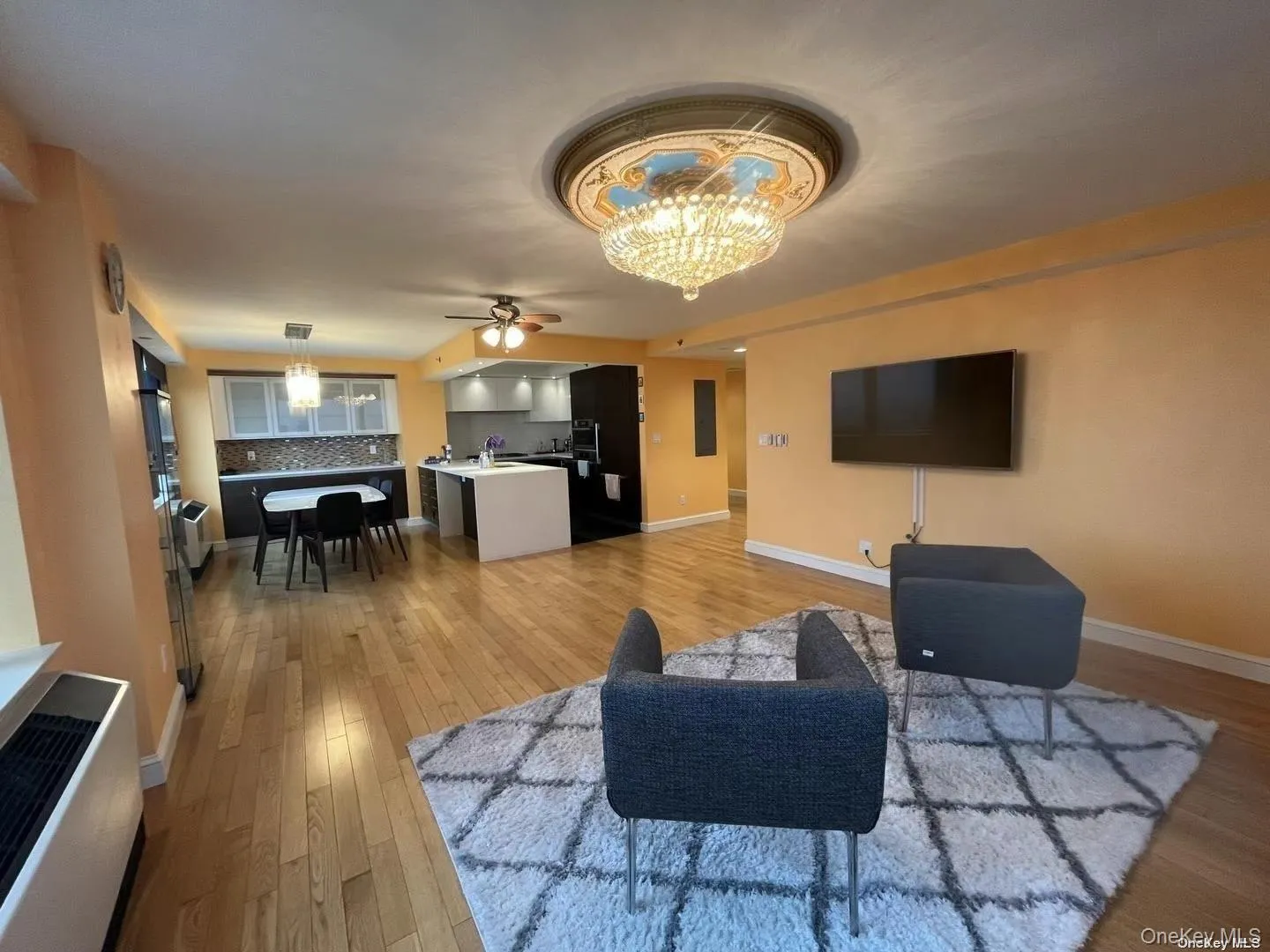 39-16 Prince Street, New York, NY, 3 Bedrooms Bedrooms, 7 Rooms Rooms,3 BathroomsBathrooms,Residential Lease,For Rent,Prince,0,981122 39-16 Prince Street, New York, NY, 3 Bedrooms Bedrooms, 7 Rooms Rooms,3 BathroomsBathrooms,Residential Lease,For Rent,Prince,0,981122