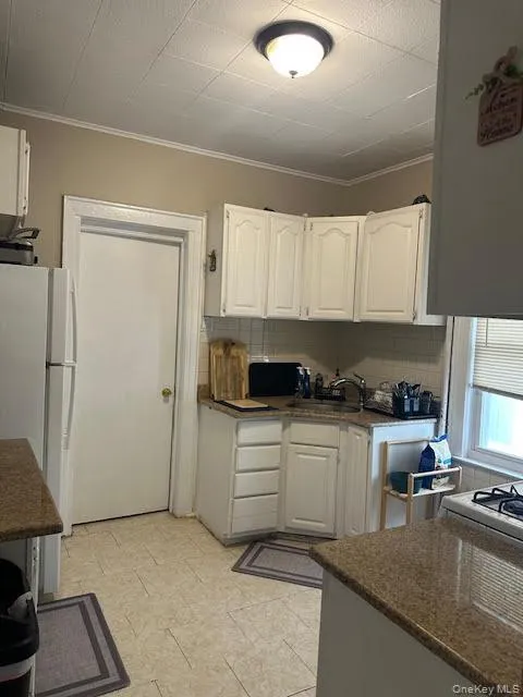 234 Market Street, Long Beach, NY, 2 Bedrooms Bedrooms, 6 Rooms Rooms,1 BathroomBathrooms,Residential Lease,For Rent,Market,0,981139 234 Market Street, Long Beach, NY, 2 Bedrooms Bedrooms, 6 Rooms Rooms,1 BathroomBathrooms,Residential Lease,For Rent,Market,0,981139