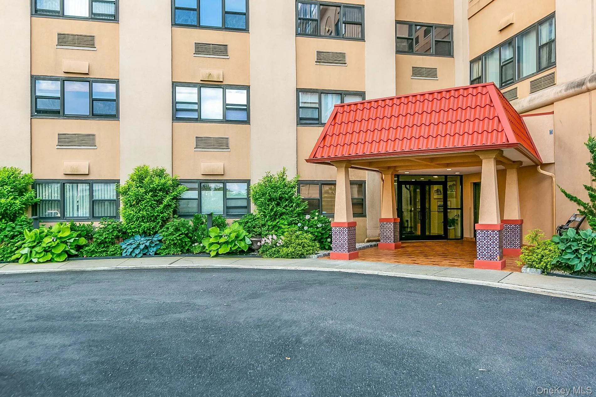 185 Park Avenue, Long Beach, NY, 1 Bedroom Bedrooms, 3 Rooms Rooms,1 BathroomBathrooms,Residential Lease,For Rent,Park,0,981163 185 Park Avenue, Long Beach, NY, 1 Bedroom Bedrooms, 3 Rooms Rooms,1 BathroomBathrooms,Residential Lease,For Rent,Park,0,981163