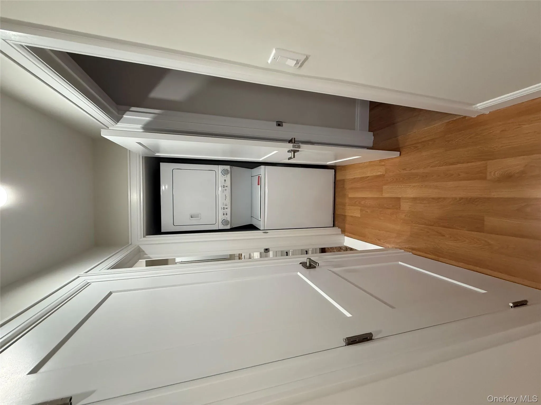 185 Park Avenue, Long Beach, NY, 1 Bedroom Bedrooms, 3 Rooms Rooms,1 BathroomBathrooms,Residential Lease,For Rent,Park,0,981163 185 Park Avenue, Long Beach, NY, 1 Bedroom Bedrooms, 3 Rooms Rooms,1 BathroomBathrooms,Residential Lease,For Rent,Park,0,981163