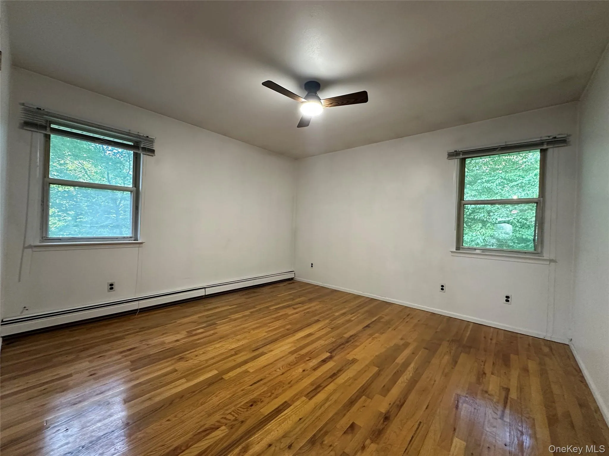 45 Hammond Road, Glen Cove, NY, 3 Bedrooms Bedrooms, 6 Rooms Rooms,2 BathroomsBathrooms,Residential Lease,For Rent,Hammond,0,981172 45 Hammond Road, Glen Cove, NY, 3 Bedrooms Bedrooms, 6 Rooms Rooms,2 BathroomsBathrooms,Residential Lease,For Rent,Hammond,0,981172