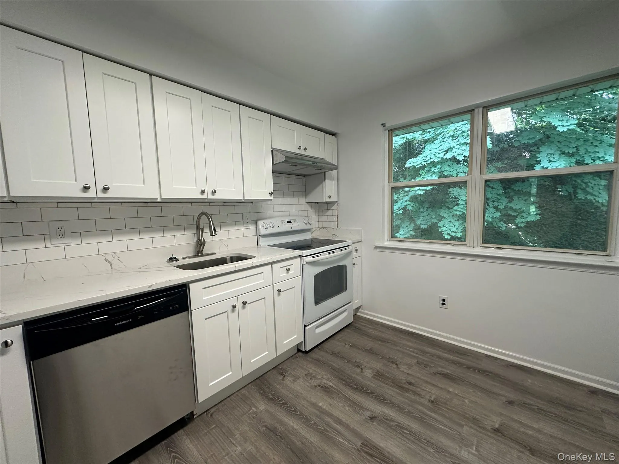 45 Hammond Road, Glen Cove, NY, 3 Bedrooms Bedrooms, 6 Rooms Rooms,2 BathroomsBathrooms,Residential Lease,For Rent,Hammond,0,981172 45 Hammond Road, Glen Cove, NY, 3 Bedrooms Bedrooms, 6 Rooms Rooms,2 BathroomsBathrooms,Residential Lease,For Rent,Hammond,0,981172