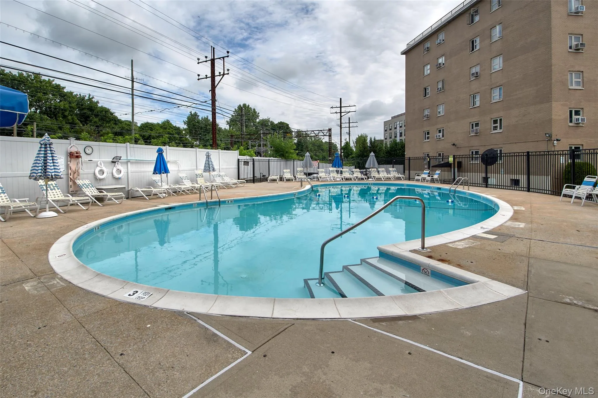 480 Halstead Avenue, Harrison, NY, 1 Bedroom Bedrooms, 3 Rooms Rooms,1 BathroomBathrooms,Residential,For Rent,Halstead,0,981191 480 Halstead Avenue, Harrison, NY, 1 Bedroom Bedrooms, 3 Rooms Rooms,1 BathroomBathrooms,Residential,For Rent,Halstead,0,981191