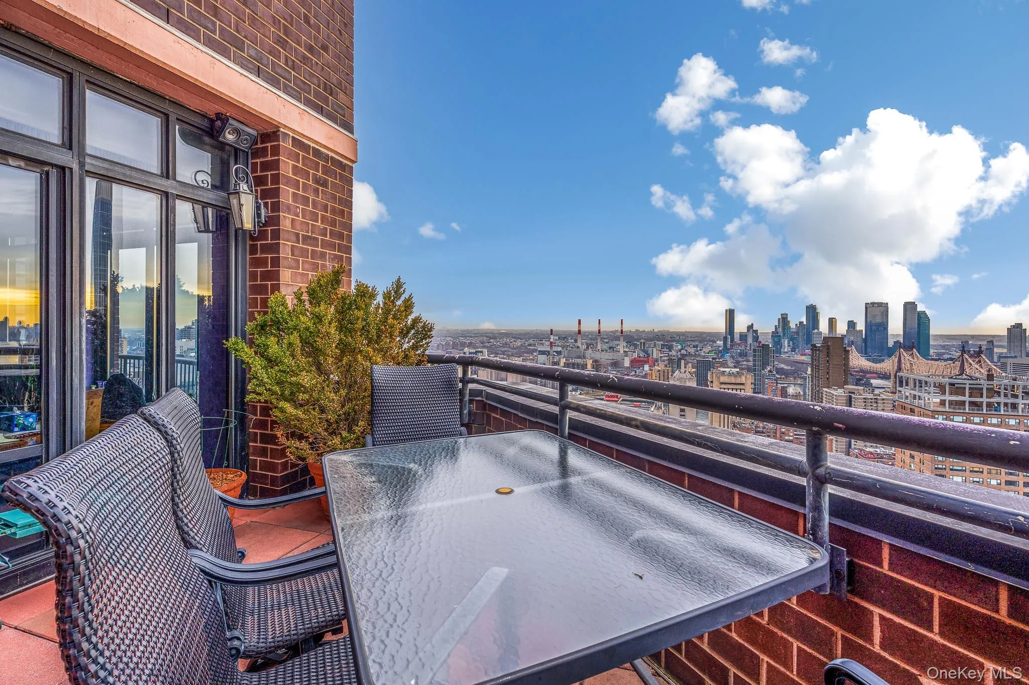 304 65th Street, New York, NY, 3 Bedrooms Bedrooms, 7 Rooms Rooms,3 BathroomsBathrooms,Residential,For Rent,65th,0,981224 304 65th Street, New York, NY, 3 Bedrooms Bedrooms, 7 Rooms Rooms,3 BathroomsBathrooms,Residential,For Rent,65th,0,981224