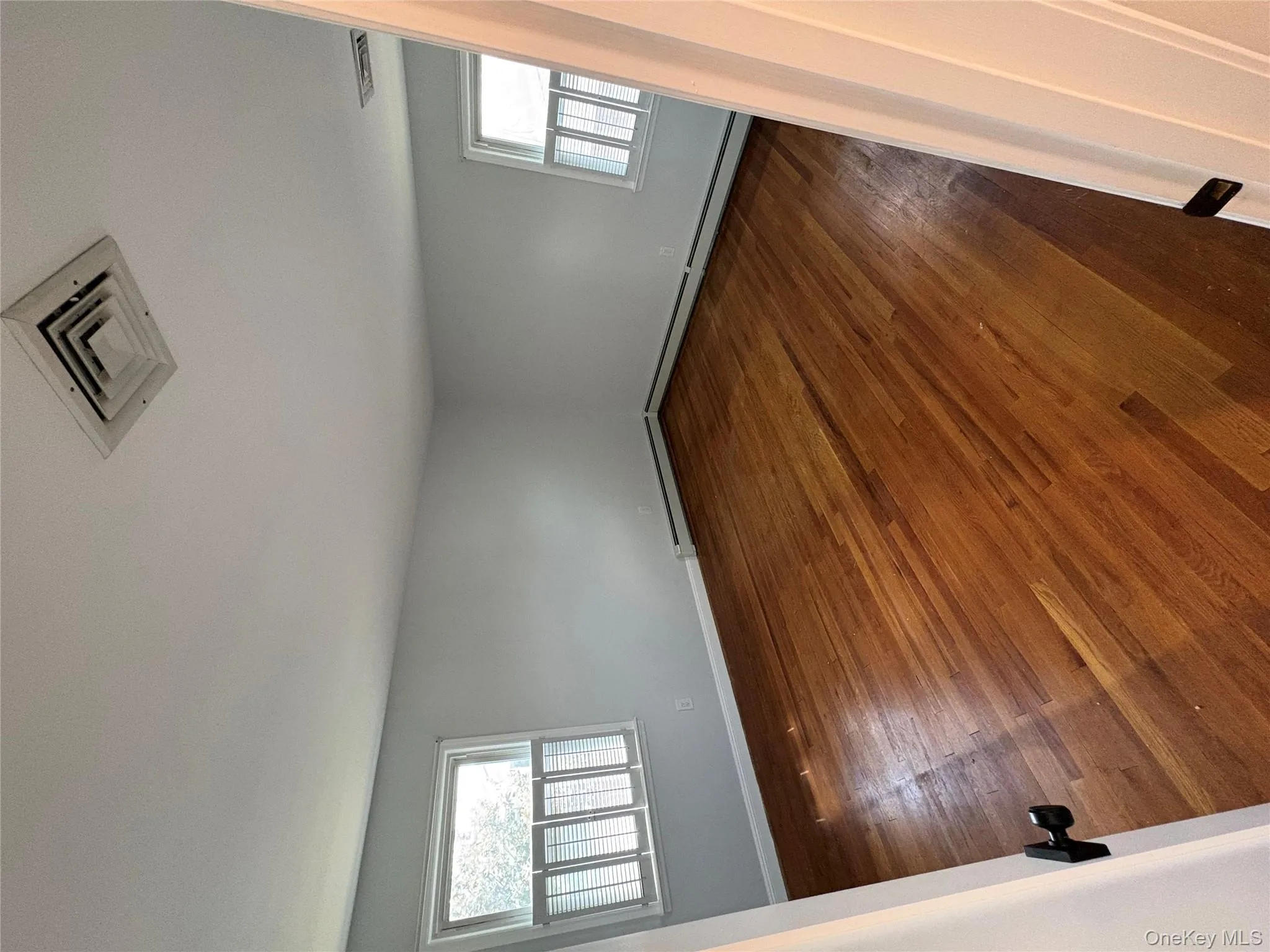 121 Henry Street, Oyster Bay, NY, 3 Bedrooms Bedrooms, 8 Rooms Rooms,2 BathroomsBathrooms,Residential Lease,For Rent,Henry,0,981231 121 Henry Street, Oyster Bay, NY, 3 Bedrooms Bedrooms, 8 Rooms Rooms,2 BathroomsBathrooms,Residential Lease,For Rent,Henry,0,981231