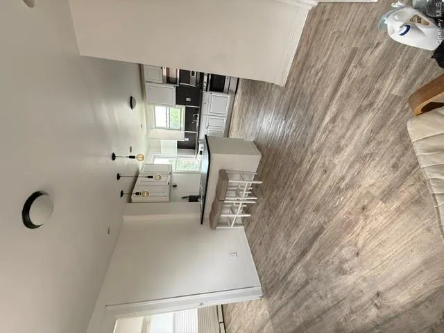 72 Chauncey Avenue, New Rochelle, NY, 5 Bedrooms Bedrooms, 7 Rooms Rooms,1 BathroomBathrooms,Residential Lease,For Rent,Chauncey,0,981234 72 Chauncey Avenue, New Rochelle, NY, 5 Bedrooms Bedrooms, 7 Rooms Rooms,1 BathroomBathrooms,Residential Lease,For Rent,Chauncey,0,981234