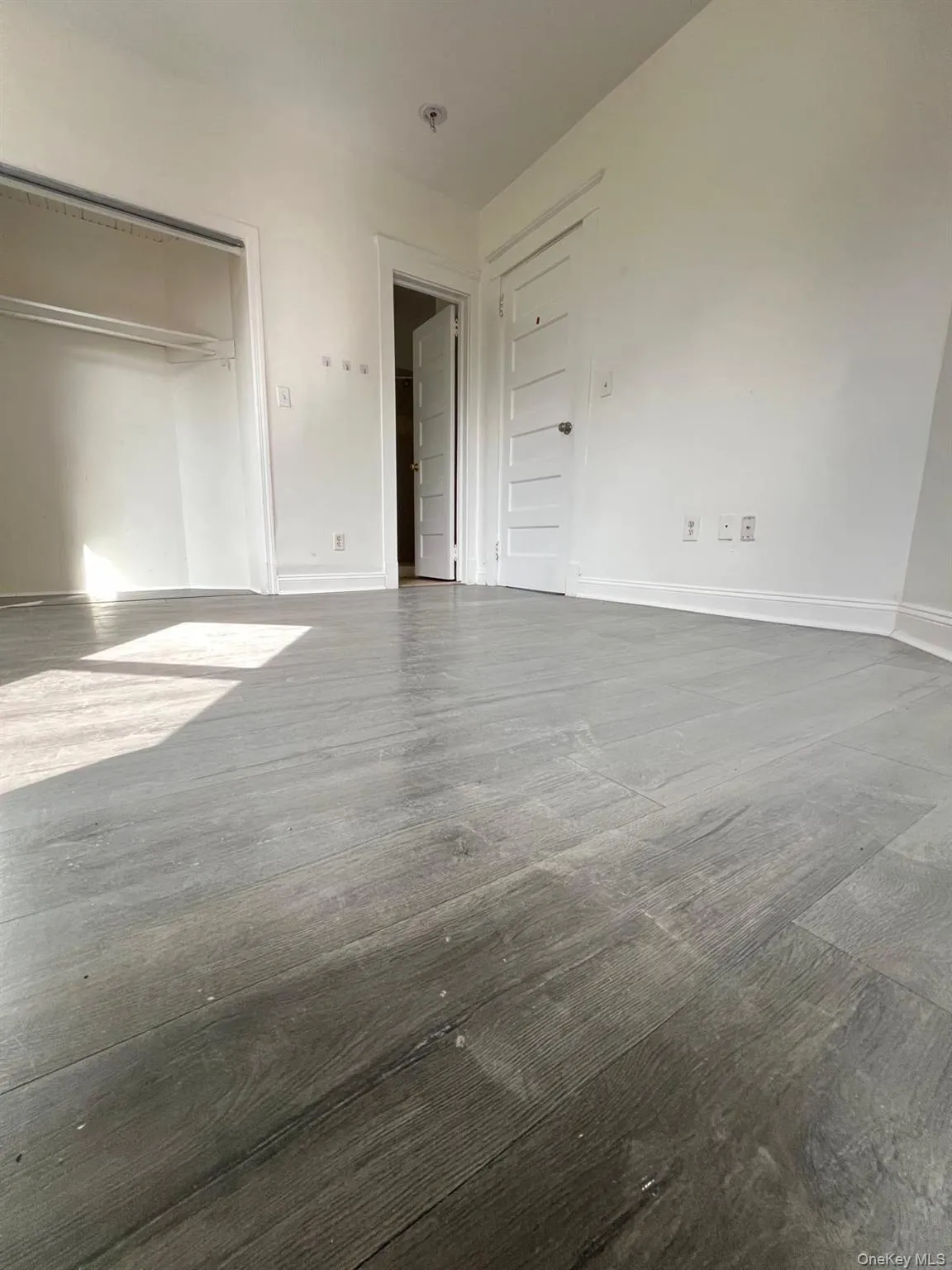 72 Chauncey Avenue, New Rochelle, NY, 4 Bedrooms Bedrooms, 7 Rooms Rooms,1 BathroomBathrooms,Residential Lease,For Rent,Chauncey,0,981234 72 Chauncey Avenue, New Rochelle, NY, 4 Bedrooms Bedrooms, 7 Rooms Rooms,1 BathroomBathrooms,Residential Lease,For Rent,Chauncey,0,981234