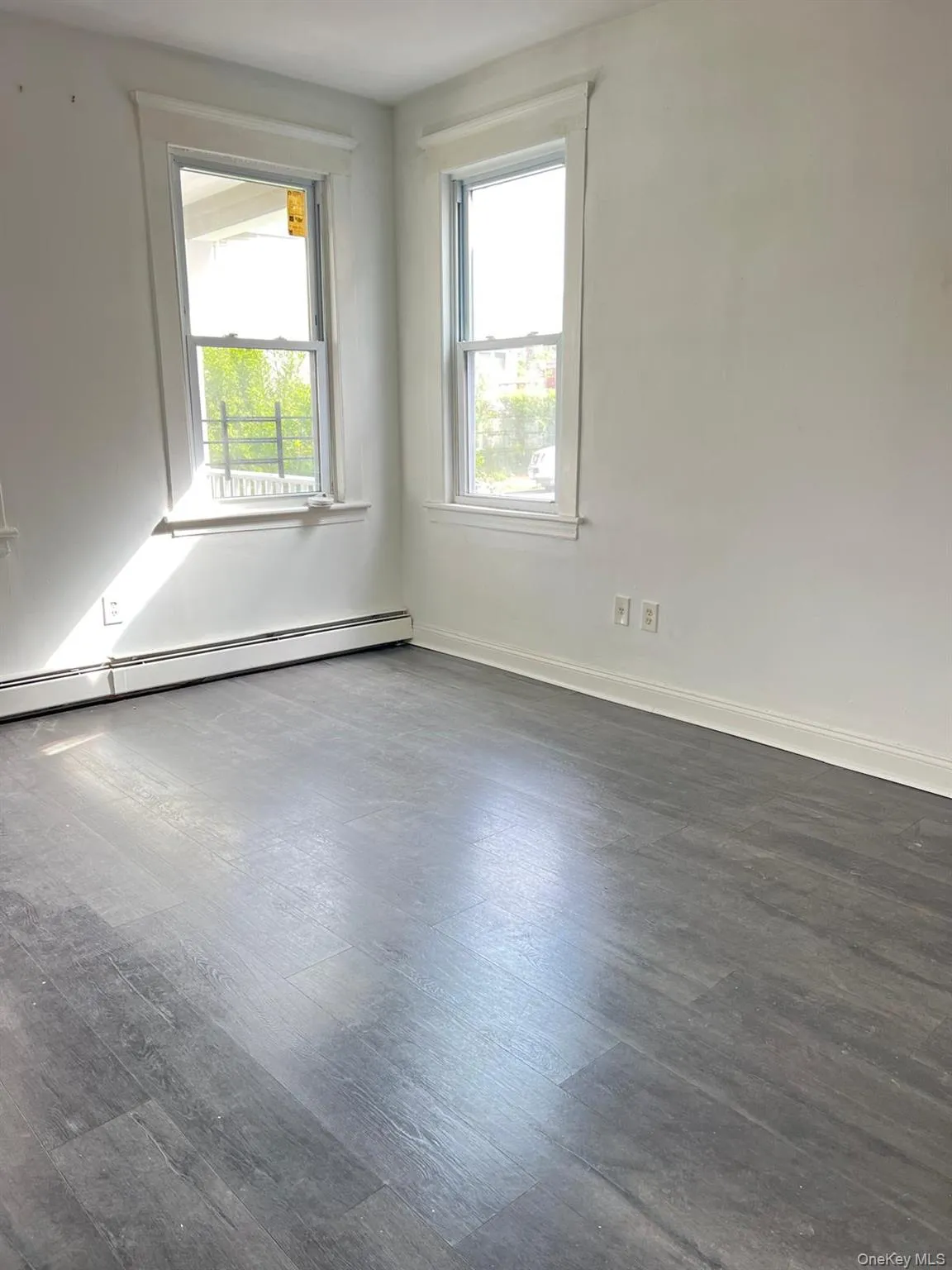 72 Chauncey Avenue, New Rochelle, NY, 4 Bedrooms Bedrooms, 7 Rooms Rooms,1 BathroomBathrooms,Residential Lease,For Rent,Chauncey,0,981234 72 Chauncey Avenue, New Rochelle, NY, 4 Bedrooms Bedrooms, 7 Rooms Rooms,1 BathroomBathrooms,Residential Lease,For Rent,Chauncey,0,981234