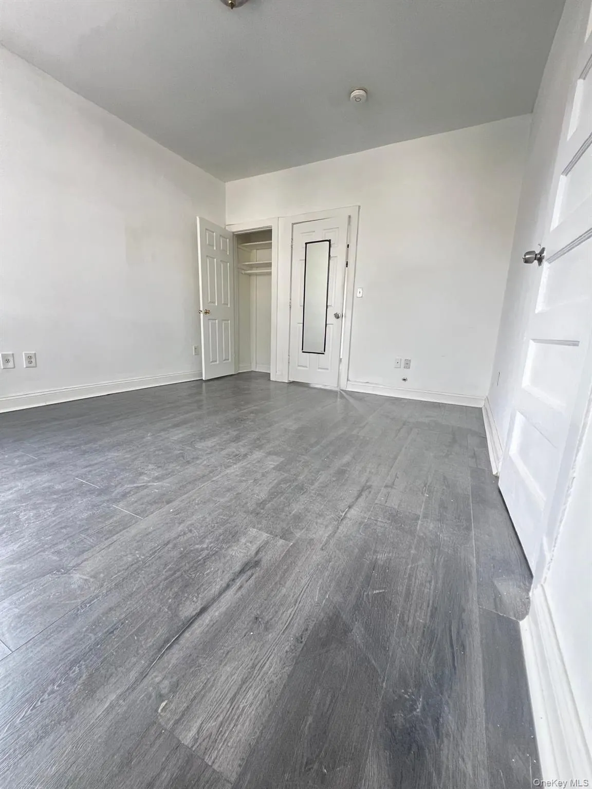 72 Chauncey Avenue, New Rochelle, NY, 4 Bedrooms Bedrooms, 7 Rooms Rooms,1 BathroomBathrooms,Residential Lease,For Rent,Chauncey,0,981234 72 Chauncey Avenue, New Rochelle, NY, 4 Bedrooms Bedrooms, 7 Rooms Rooms,1 BathroomBathrooms,Residential Lease,For Rent,Chauncey,0,981234