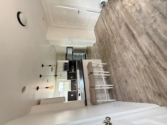 72 Chauncey Avenue, New Rochelle, NY, 5 Bedrooms Bedrooms, 7 Rooms Rooms,1 BathroomBathrooms,Residential Lease,For Rent,Chauncey,0,981234 72 Chauncey Avenue, New Rochelle, NY, 5 Bedrooms Bedrooms, 7 Rooms Rooms,1 BathroomBathrooms,Residential Lease,For Rent,Chauncey,0,981234
