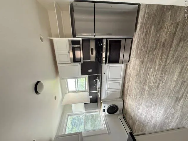 72 Chauncey Avenue, New Rochelle, NY, 5 Bedrooms Bedrooms, 7 Rooms Rooms,1 BathroomBathrooms,Residential Lease,For Rent,Chauncey,0,981234 72 Chauncey Avenue, New Rochelle, NY, 5 Bedrooms Bedrooms, 7 Rooms Rooms,1 BathroomBathrooms,Residential Lease,For Rent,Chauncey,0,981234