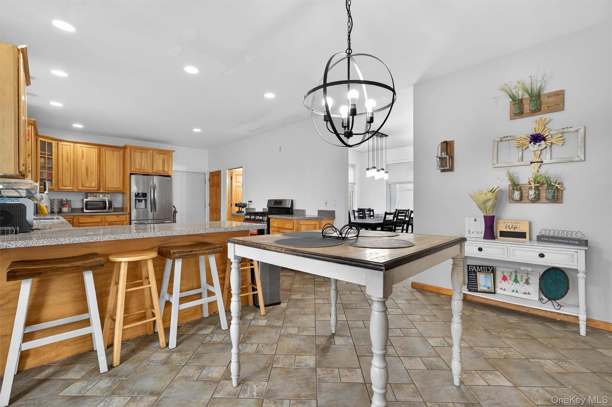 71 Eagle Crest Road, Greenville, NY, 5 Bedrooms Bedrooms, 15 Rooms Rooms,2 BathroomsBathrooms,Residential Sale,For Rent,Eagle Crest,0,981238 71 Eagle Crest Road, Greenville, NY, 5 Bedrooms Bedrooms, 15 Rooms Rooms,2 BathroomsBathrooms,Residential Sale,For Rent,Eagle Crest,0,981238
