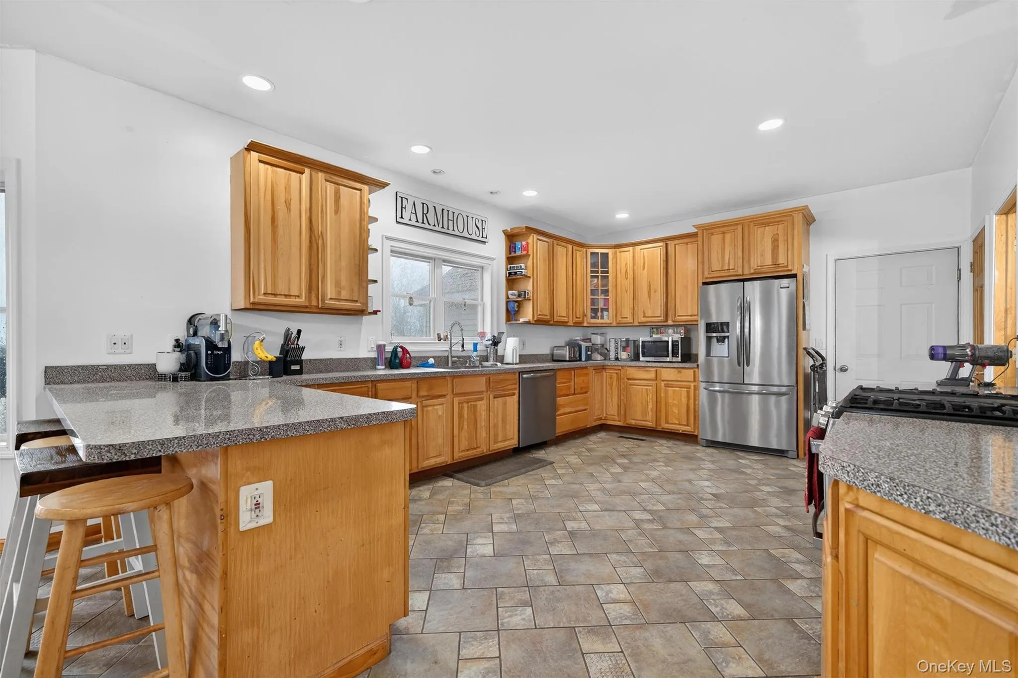71 Eagle Crest Road, Greenville, NY, 5 Bedrooms Bedrooms, 15 Rooms Rooms,2 BathroomsBathrooms,Residential Sale,For Rent,Eagle Crest,0,981238 71 Eagle Crest Road, Greenville, NY, 5 Bedrooms Bedrooms, 15 Rooms Rooms,2 BathroomsBathrooms,Residential Sale,For Rent,Eagle Crest,0,981238