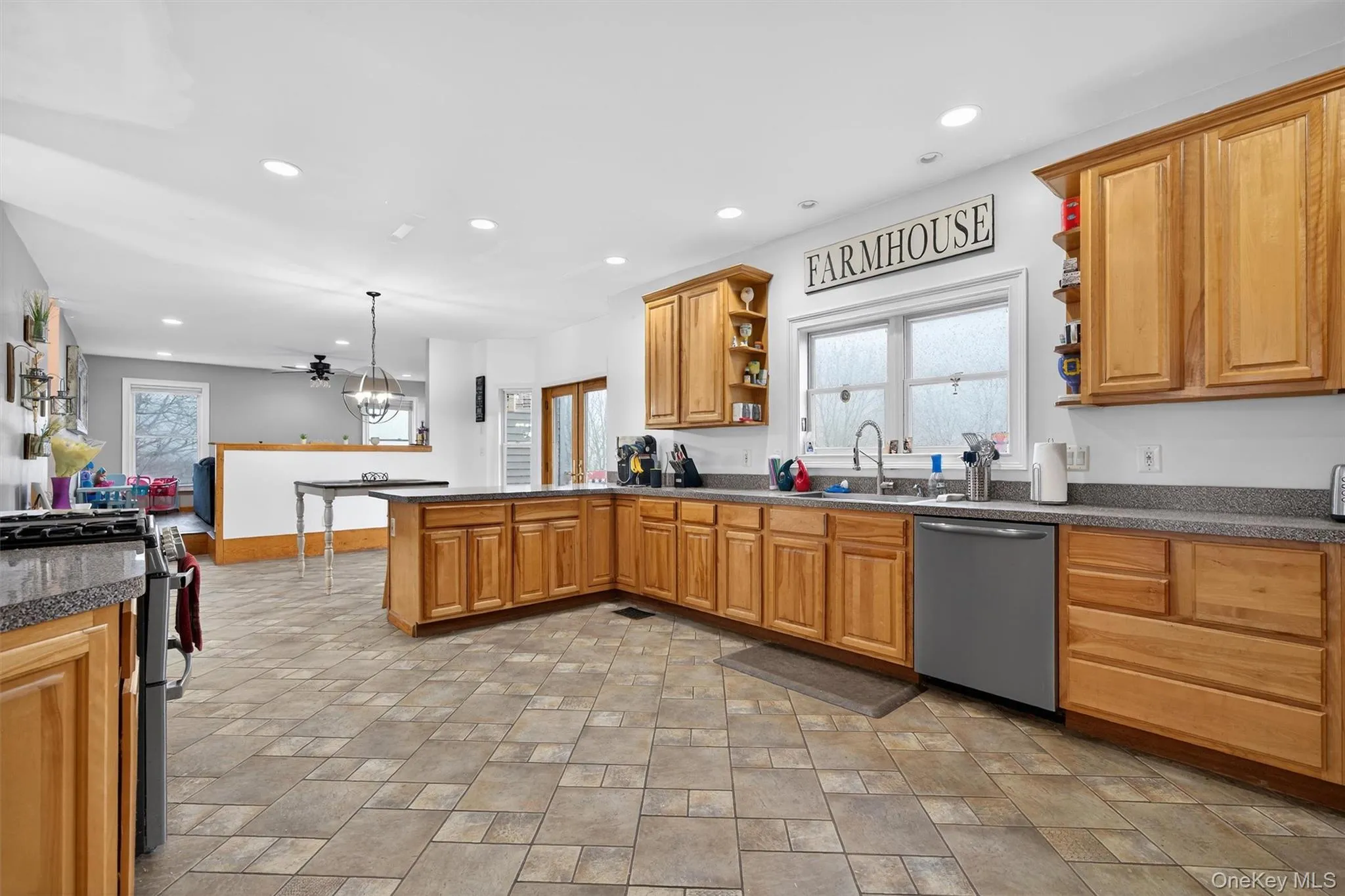 71 Eagle Crest Road, Greenville, NY, 5 Bedrooms Bedrooms, 15 Rooms Rooms,2 BathroomsBathrooms,Residential Sale,For Rent,Eagle Crest,0,981238 71 Eagle Crest Road, Greenville, NY, 5 Bedrooms Bedrooms, 15 Rooms Rooms,2 BathroomsBathrooms,Residential Sale,For Rent,Eagle Crest,0,981238