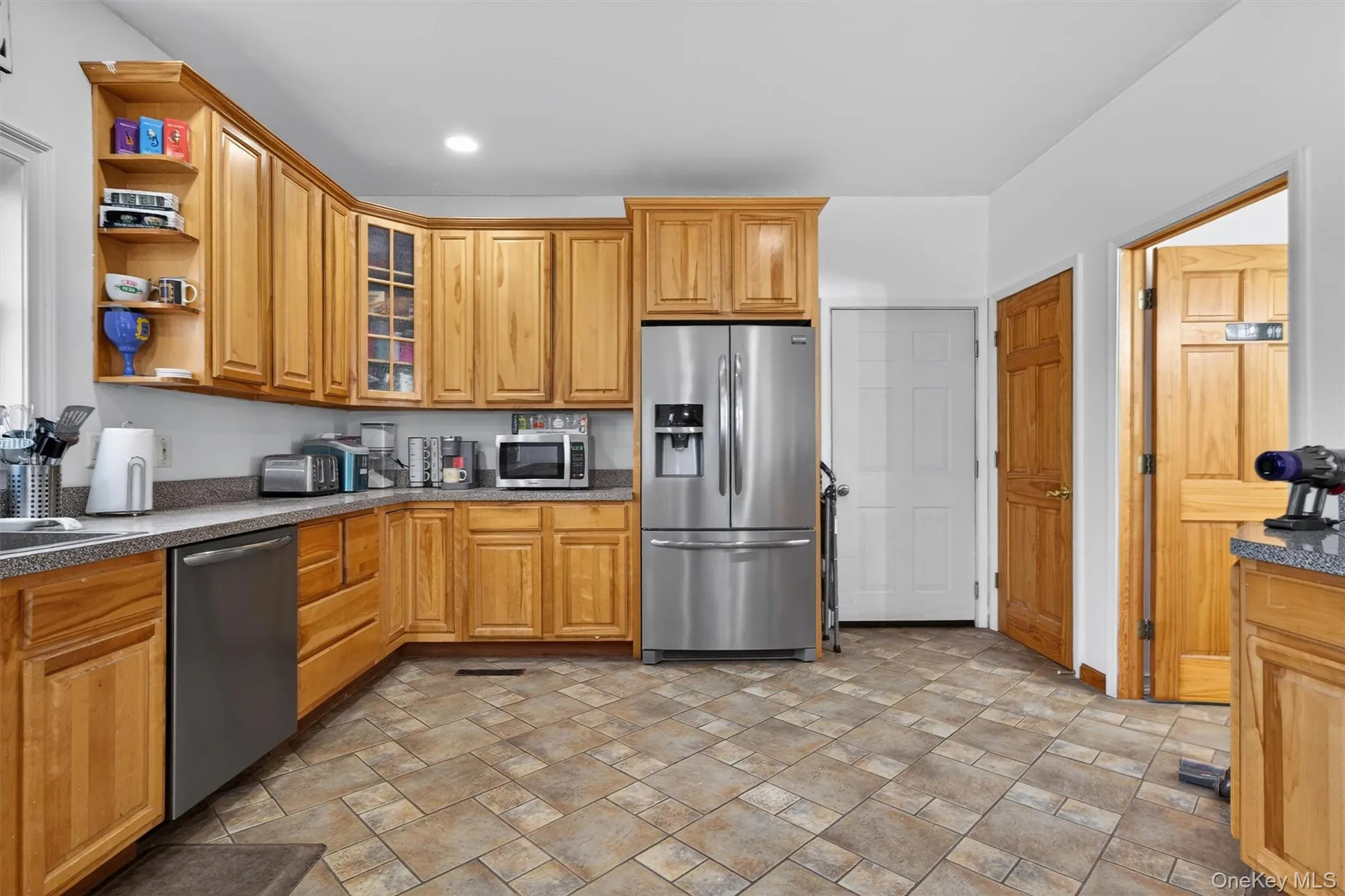 71 Eagle Crest Road, Greenville, NY, 5 Bedrooms Bedrooms, 15 Rooms Rooms,2 BathroomsBathrooms,Residential Sale,For Rent,Eagle Crest,0,981238 71 Eagle Crest Road, Greenville, NY, 5 Bedrooms Bedrooms, 15 Rooms Rooms,2 BathroomsBathrooms,Residential Sale,For Rent,Eagle Crest,0,981238