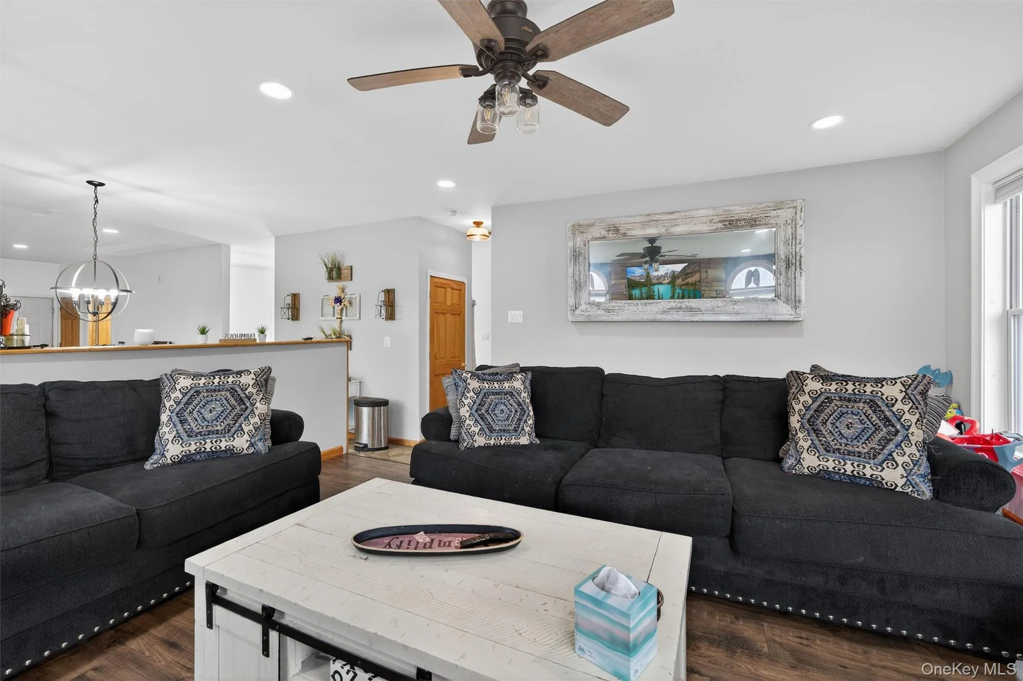 71 Eagle Crest Road, Greenville, NY, 5 Bedrooms Bedrooms, 15 Rooms Rooms,2 BathroomsBathrooms,Residential Sale,For Rent,Eagle Crest,0,981238 71 Eagle Crest Road, Greenville, NY, 5 Bedrooms Bedrooms, 15 Rooms Rooms,2 BathroomsBathrooms,Residential Sale,For Rent,Eagle Crest,0,981238
