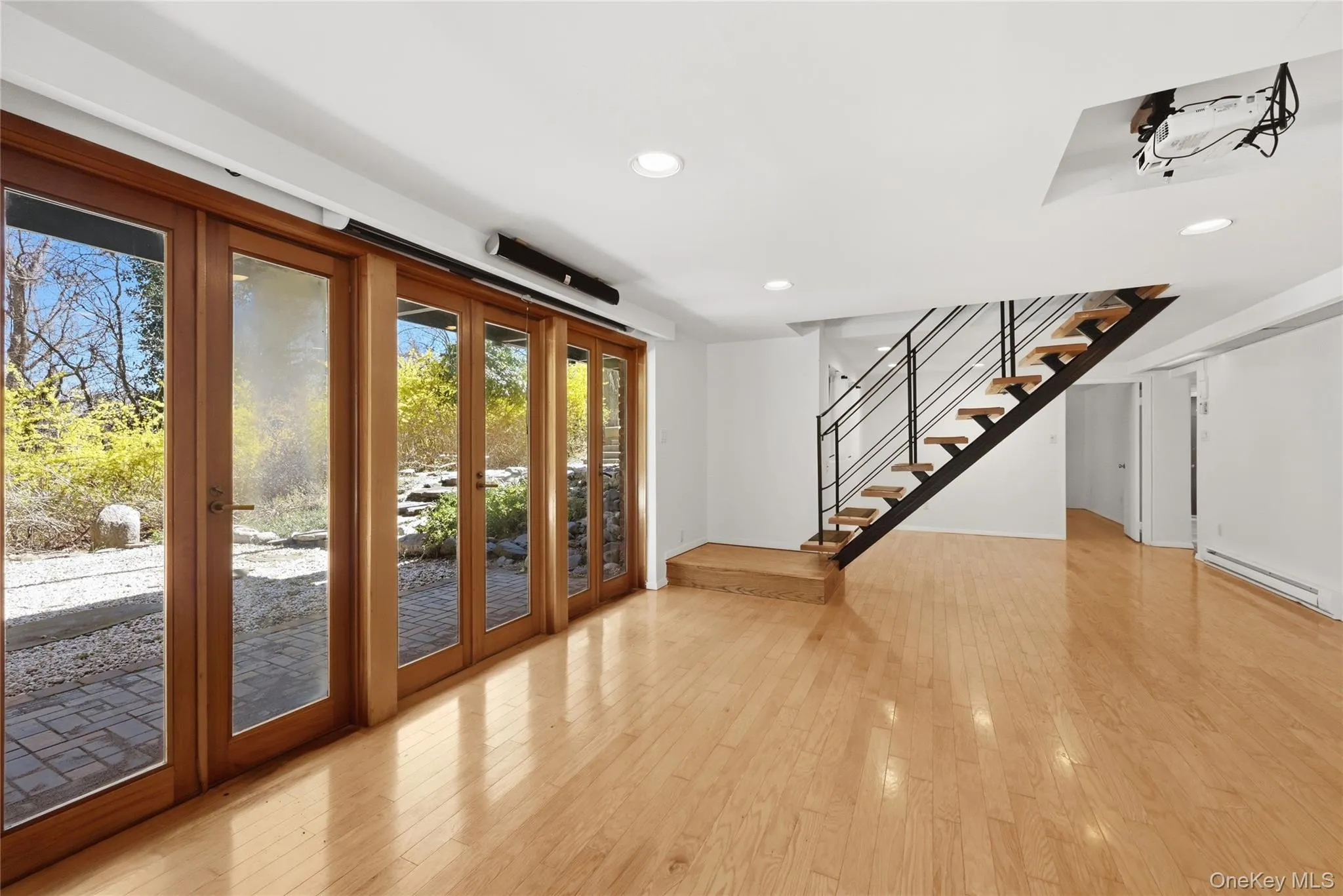 8 Dolphin Rise, Huntington, NY, 4 Bedrooms Bedrooms, 10 Rooms Rooms,3 BathroomsBathrooms,Residential Lease,For Rent,Dolphin,0,981247 8 Dolphin Rise, Huntington, NY, 4 Bedrooms Bedrooms, 10 Rooms Rooms,3 BathroomsBathrooms,Residential Lease,For Rent,Dolphin,0,981247