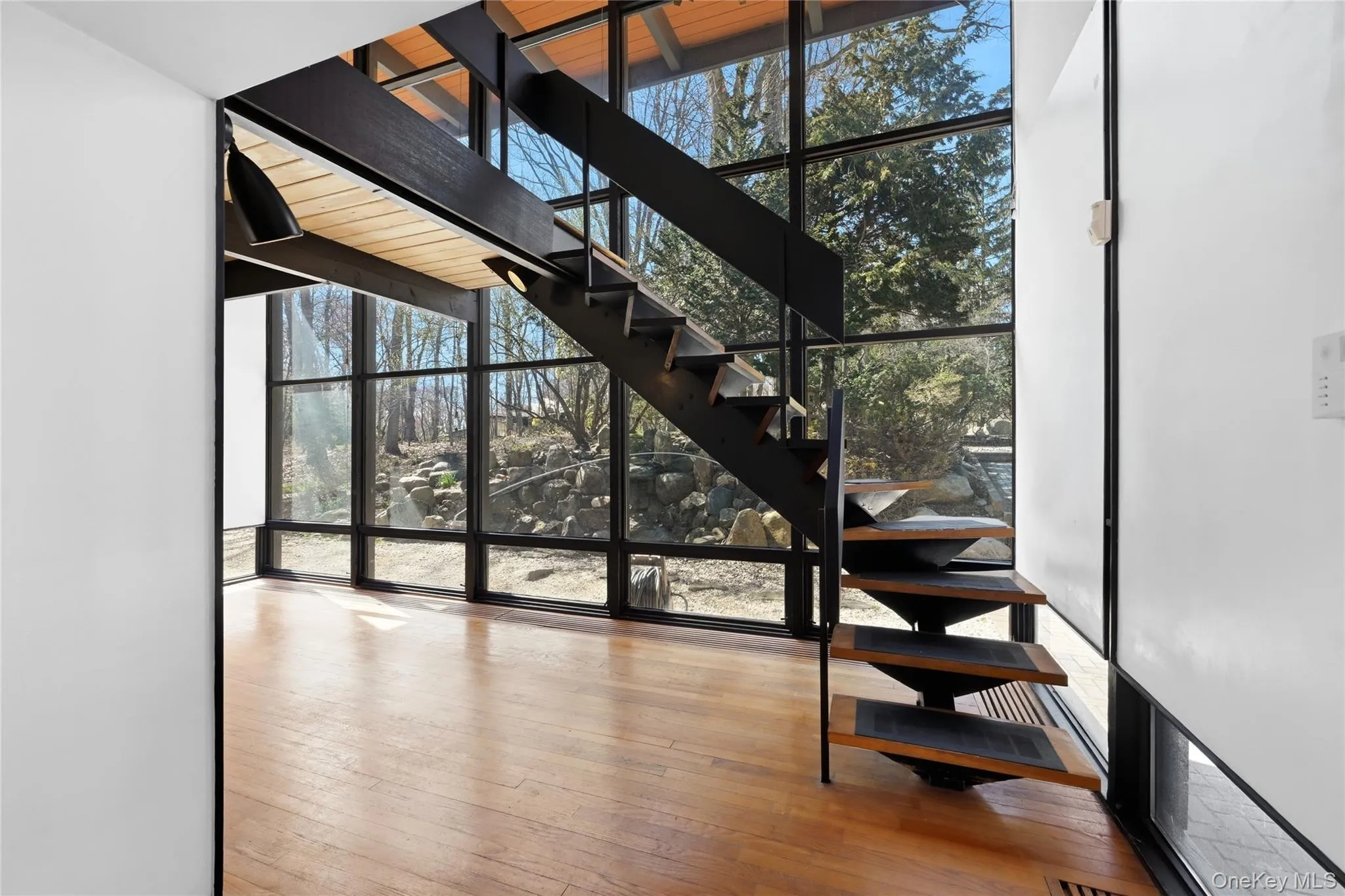 8 Dolphin Rise, Huntington, NY, 4 Bedrooms Bedrooms, 10 Rooms Rooms,3 BathroomsBathrooms,Residential Lease,For Rent,Dolphin,0,981247 8 Dolphin Rise, Huntington, NY, 4 Bedrooms Bedrooms, 10 Rooms Rooms,3 BathroomsBathrooms,Residential Lease,For Rent,Dolphin,0,981247