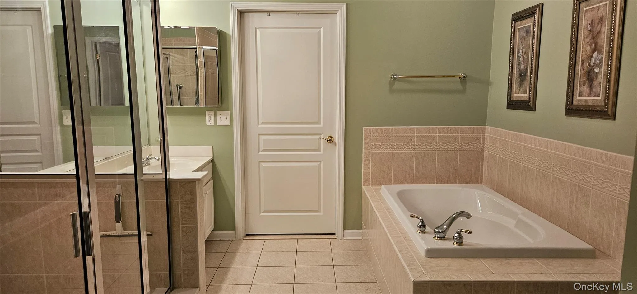 24 De Baun Avenue, Ramapo, NY, 2 Bedrooms Bedrooms, 6 Rooms Rooms,2 BathroomsBathrooms,Residential,For Rent,De Baun,0,KEY981251 24 De Baun Avenue, Ramapo, NY, 2 Bedrooms Bedrooms, 6 Rooms Rooms,2 BathroomsBathrooms,Residential,For Rent,De Baun,0,KEY981251