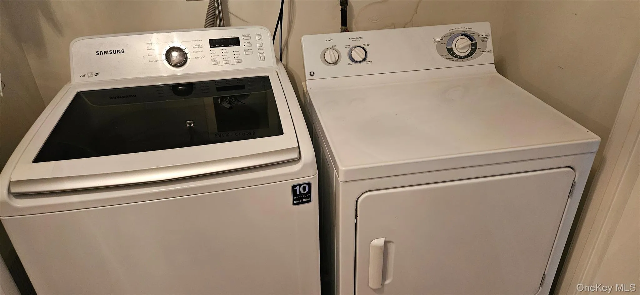 24 De Baun Avenue, Ramapo, NY, 2 Bedrooms Bedrooms, 6 Rooms Rooms,2 BathroomsBathrooms,Residential,For Rent,De Baun,0,KEY981251 24 De Baun Avenue, Ramapo, NY, 2 Bedrooms Bedrooms, 6 Rooms Rooms,2 BathroomsBathrooms,Residential,For Rent,De Baun,0,KEY981251