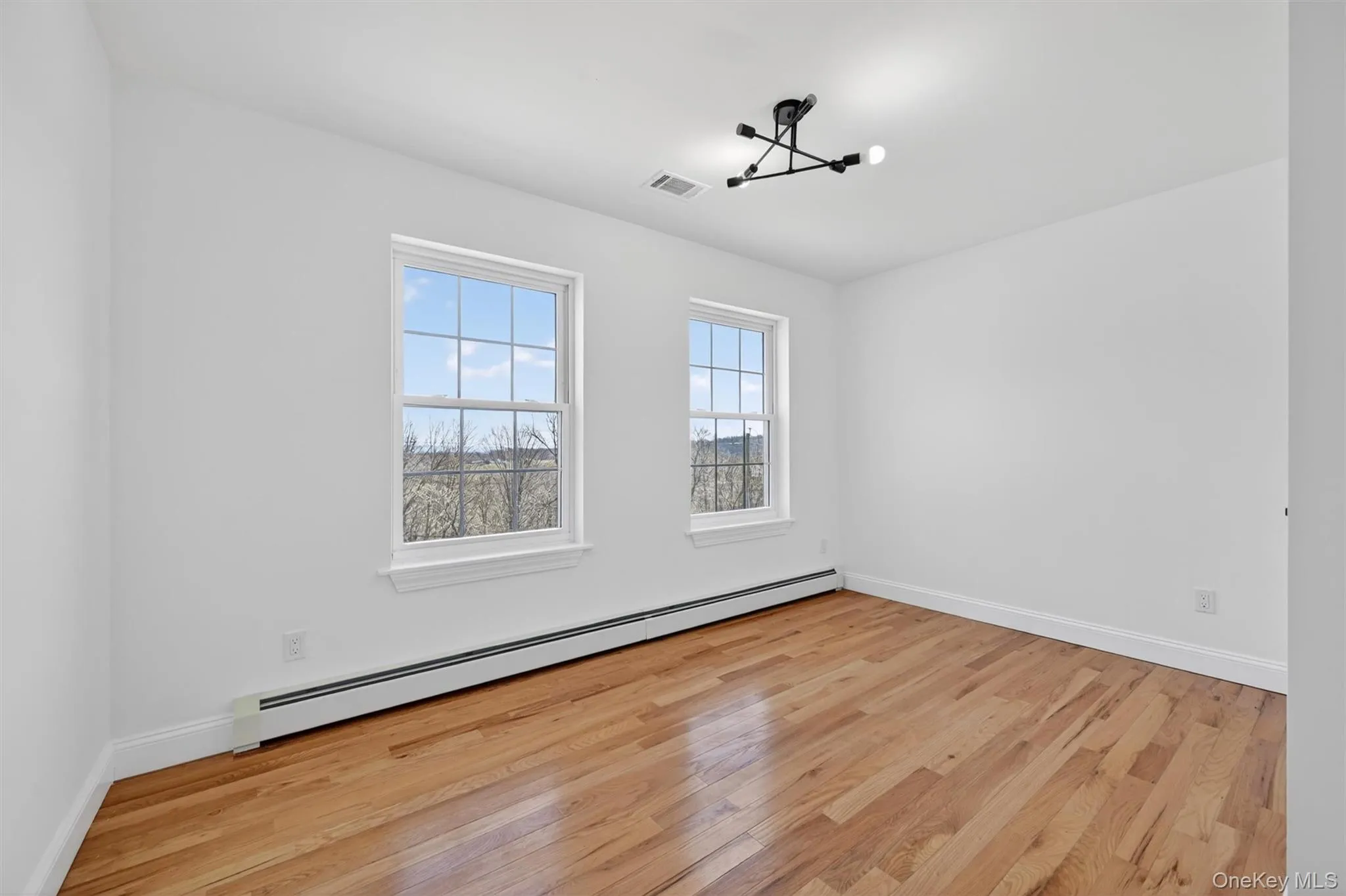 225 Van Duzer Road, Wallkill, NY, 6 Bedrooms Bedrooms, 10 Rooms Rooms,4 BathroomsBathrooms,Residential,For Rent,Van Duzer,0,981261 225 Van Duzer Road, Wallkill, NY, 6 Bedrooms Bedrooms, 10 Rooms Rooms,4 BathroomsBathrooms,Residential,For Rent,Van Duzer,0,981261