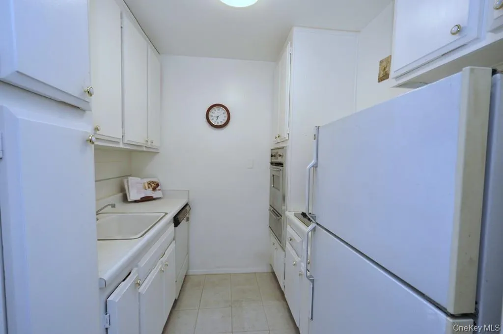 260 Garth Road, Eastchester, NY, 1 Bedroom Bedrooms, 3 Rooms Rooms,1 BathroomBathrooms,Residential,For Rent,Garth,0,981272 260 Garth Road, Eastchester, NY, 1 Bedroom Bedrooms, 3 Rooms Rooms,1 BathroomBathrooms,Residential,For Rent,Garth,0,981272