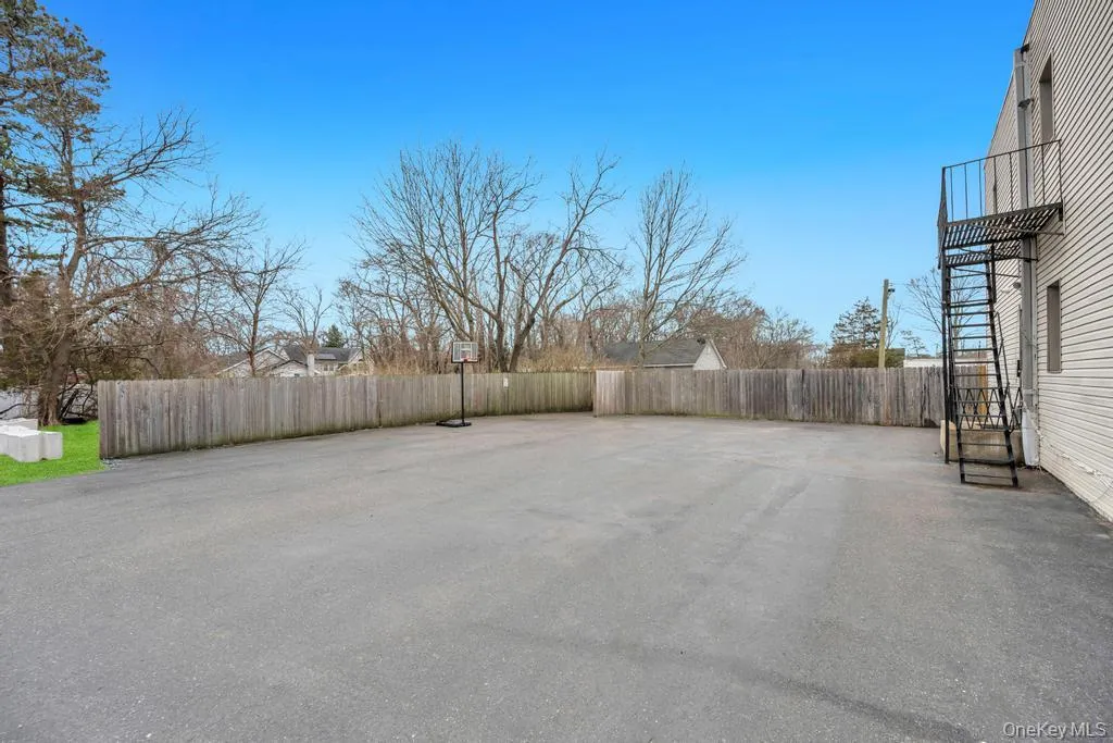 1550 Montauk Highway, Brookhaven, NY, 2 Bedrooms Bedrooms, 4 Rooms Rooms,1 BathroomBathrooms,Residential Lease,For Rent,Montauk,0,981281 1550 Montauk Highway, Brookhaven, NY, 2 Bedrooms Bedrooms, 4 Rooms Rooms,1 BathroomBathrooms,Residential Lease,For Rent,Montauk,0,981281