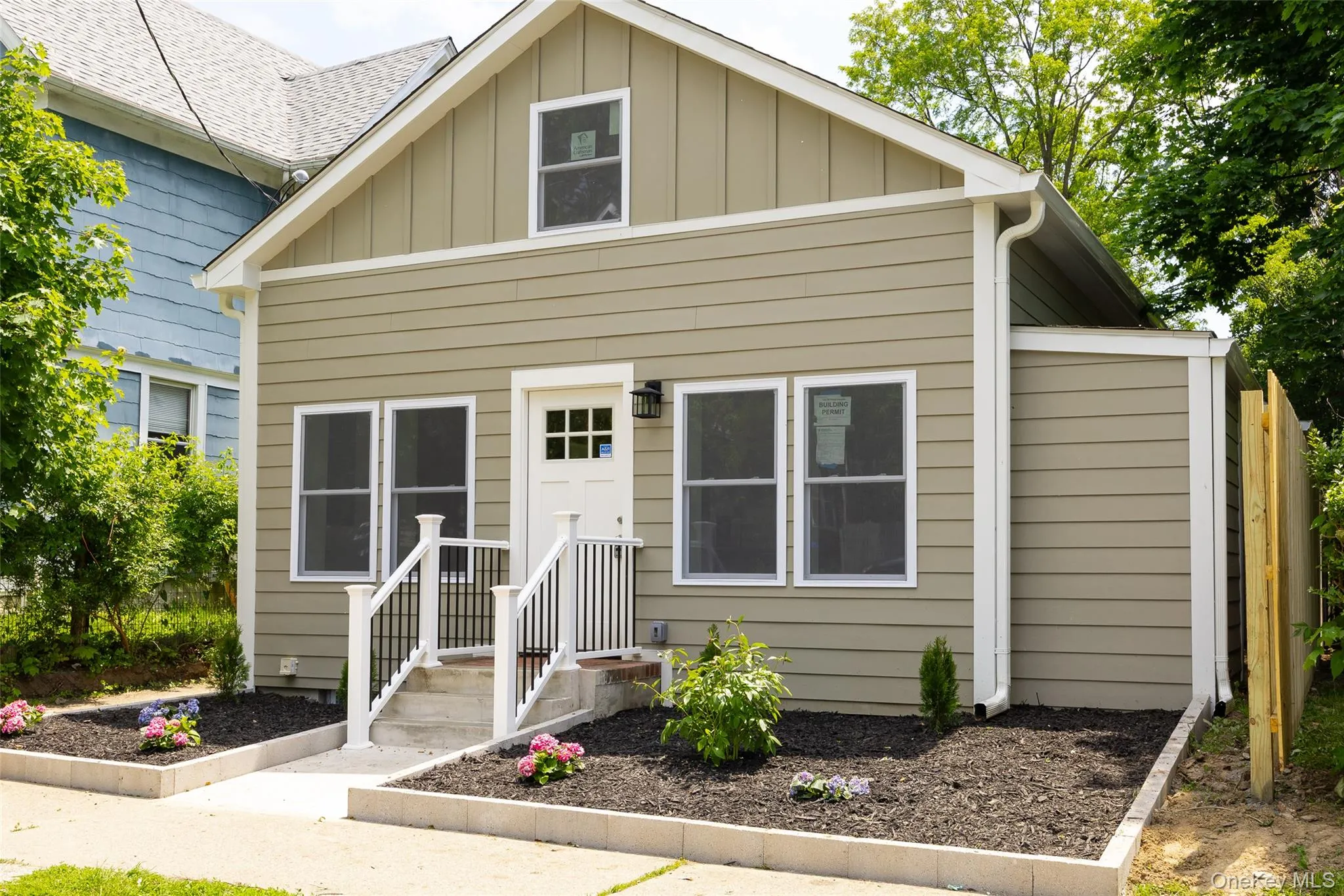 1 Dean Place, Poughkeepsie, NY, 3 Bedrooms Bedrooms, 6 Rooms Rooms,2 BathroomsBathrooms,Residential Lease,For Rent,Dean,0,981292 1 Dean Place, Poughkeepsie, NY, 3 Bedrooms Bedrooms, 6 Rooms Rooms,2 BathroomsBathrooms,Residential Lease,For Rent,Dean,0,981292
