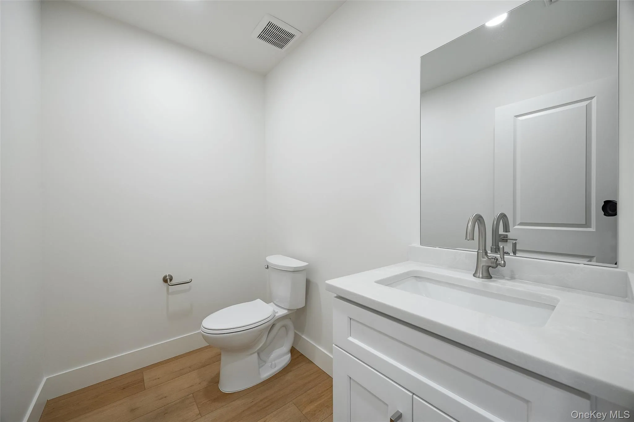 1 Dean Place, Poughkeepsie, NY, 3 Bedrooms Bedrooms, 6 Rooms Rooms,2 BathroomsBathrooms,Residential Lease,For Rent,Dean,0,981292 1 Dean Place, Poughkeepsie, NY, 3 Bedrooms Bedrooms, 6 Rooms Rooms,2 BathroomsBathrooms,Residential Lease,For Rent,Dean,0,981292