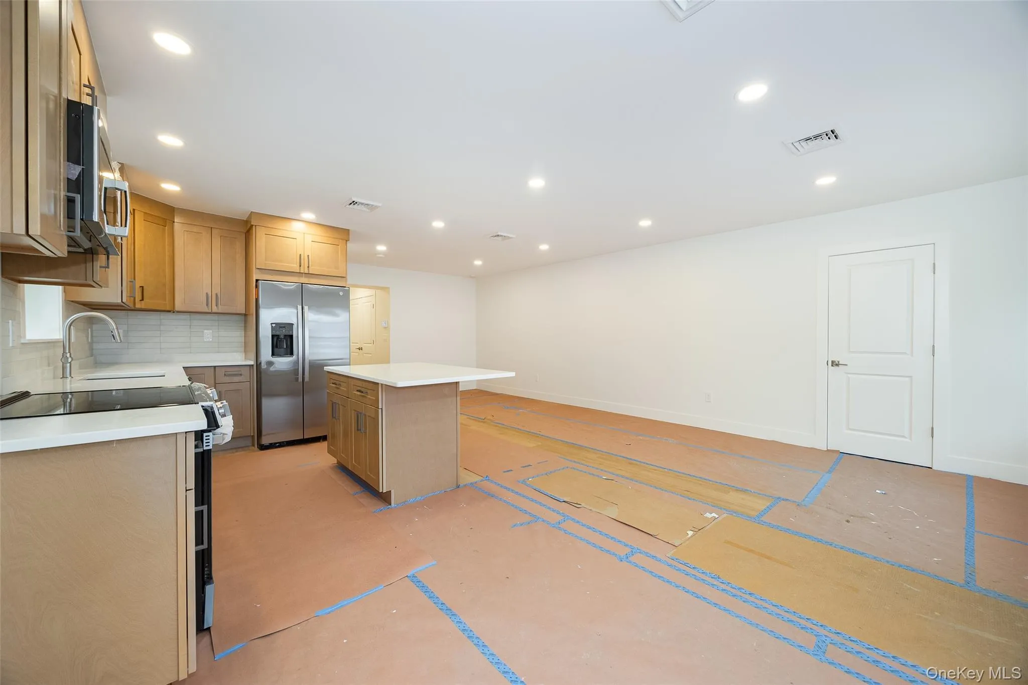 1 Dean Place, Poughkeepsie, NY, 3 Bedrooms Bedrooms, 6 Rooms Rooms,2 BathroomsBathrooms,Residential Lease,For Rent,Dean,0,981292 1 Dean Place, Poughkeepsie, NY, 3 Bedrooms Bedrooms, 6 Rooms Rooms,2 BathroomsBathrooms,Residential Lease,For Rent,Dean,0,981292