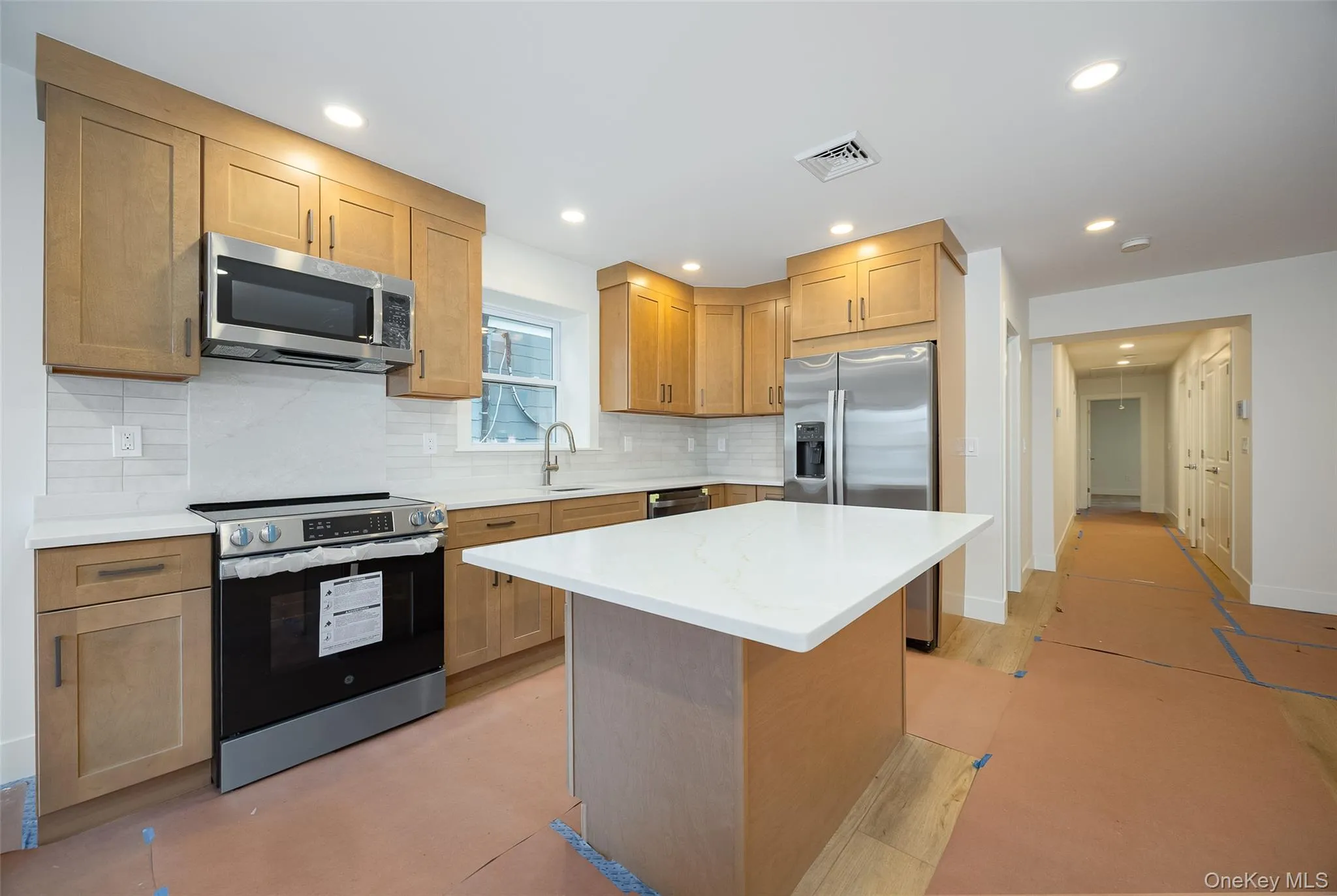 1 Dean Place, Poughkeepsie, NY, 3 Bedrooms Bedrooms, 6 Rooms Rooms,2 BathroomsBathrooms,Residential Lease,For Rent,Dean,0,981292 1 Dean Place, Poughkeepsie, NY, 3 Bedrooms Bedrooms, 6 Rooms Rooms,2 BathroomsBathrooms,Residential Lease,For Rent,Dean,0,981292