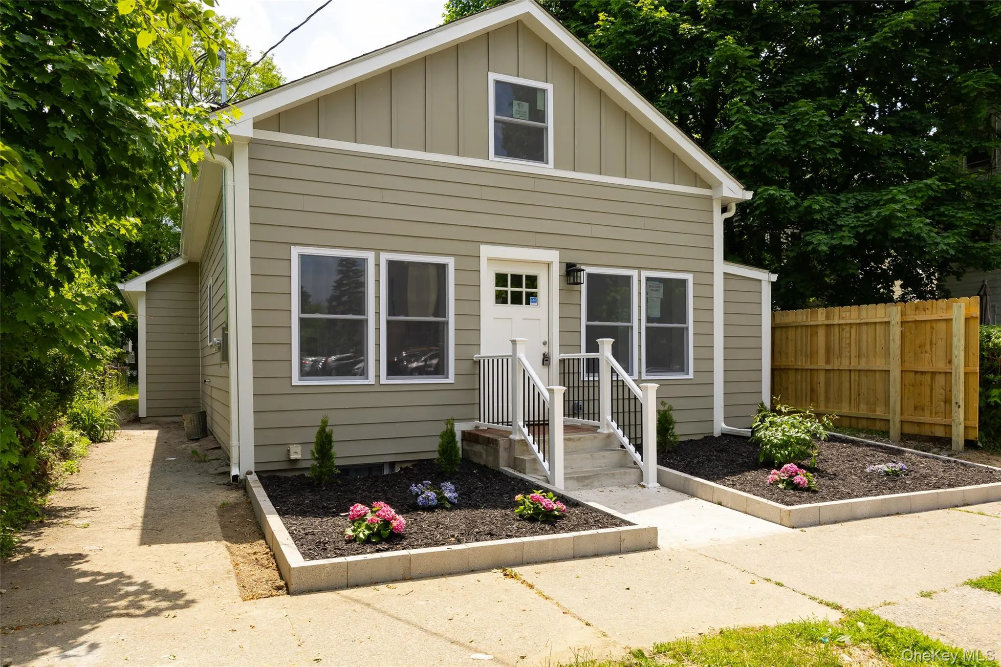 1 Dean Place, Poughkeepsie, NY, 3 Bedrooms Bedrooms, 6 Rooms Rooms,2 BathroomsBathrooms,Residential Lease,For Rent,Dean,0,981292 1 Dean Place, Poughkeepsie, NY, 3 Bedrooms Bedrooms, 6 Rooms Rooms,2 BathroomsBathrooms,Residential Lease,For Rent,Dean,0,981292