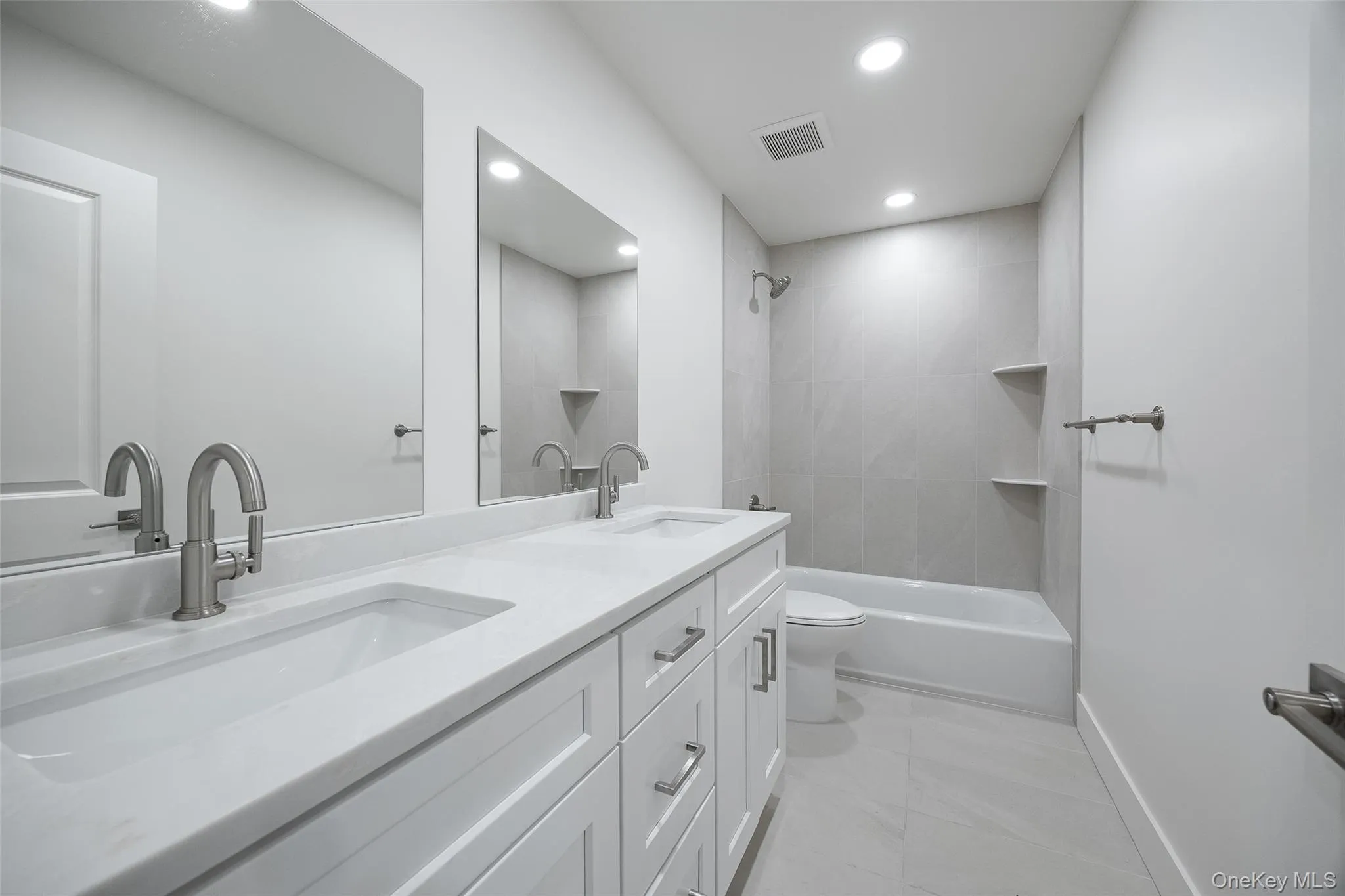 1 Dean Place, Poughkeepsie, NY, 3 Bedrooms Bedrooms, 6 Rooms Rooms,2 BathroomsBathrooms,Residential Lease,For Rent,Dean,0,981292 1 Dean Place, Poughkeepsie, NY, 3 Bedrooms Bedrooms, 6 Rooms Rooms,2 BathroomsBathrooms,Residential Lease,For Rent,Dean,0,981292
