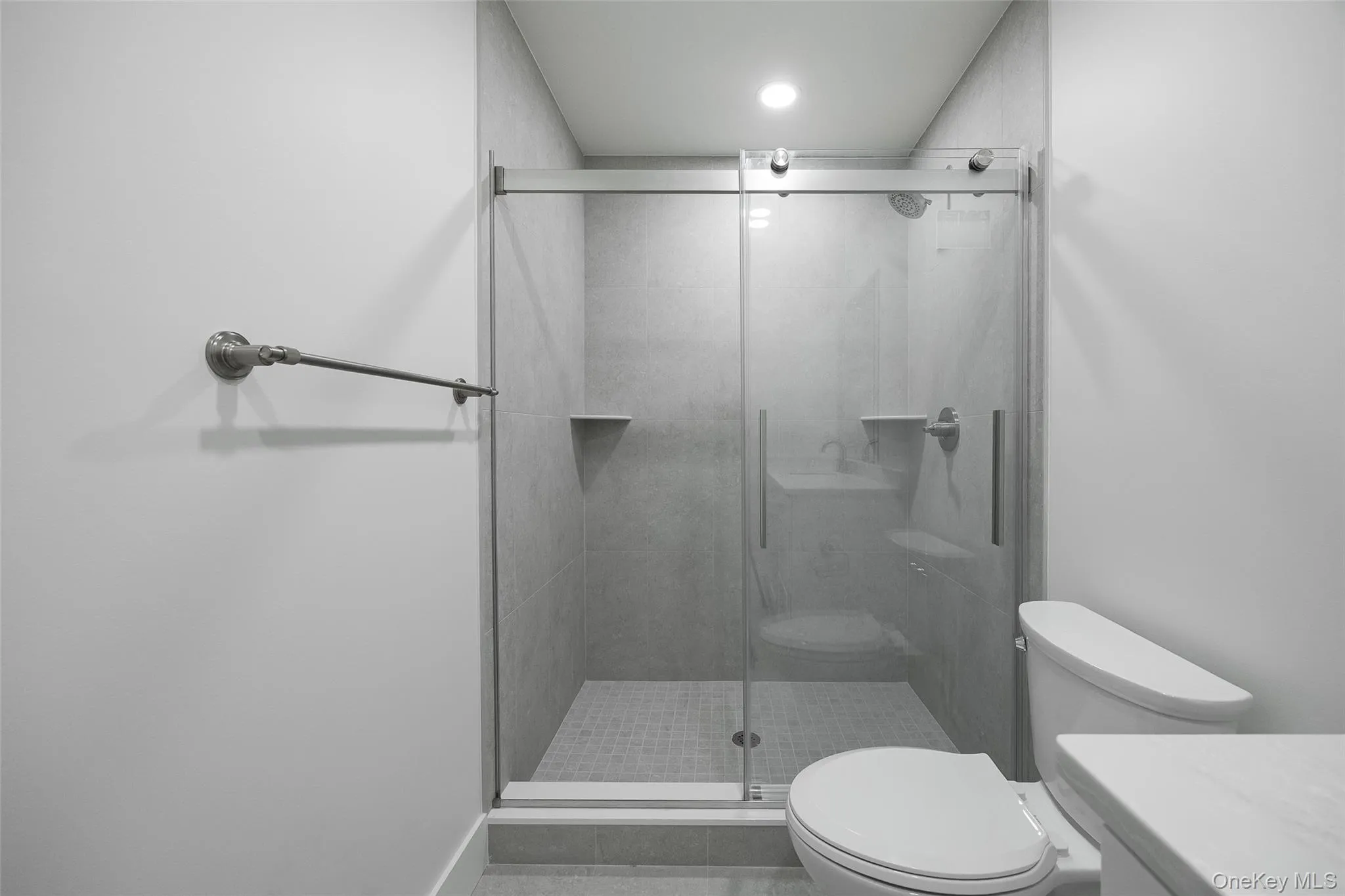 1 Dean Place, Poughkeepsie, NY, 3 Bedrooms Bedrooms, 6 Rooms Rooms,2 BathroomsBathrooms,Residential Lease,For Rent,Dean,0,981292 1 Dean Place, Poughkeepsie, NY, 3 Bedrooms Bedrooms, 6 Rooms Rooms,2 BathroomsBathrooms,Residential Lease,For Rent,Dean,0,981292