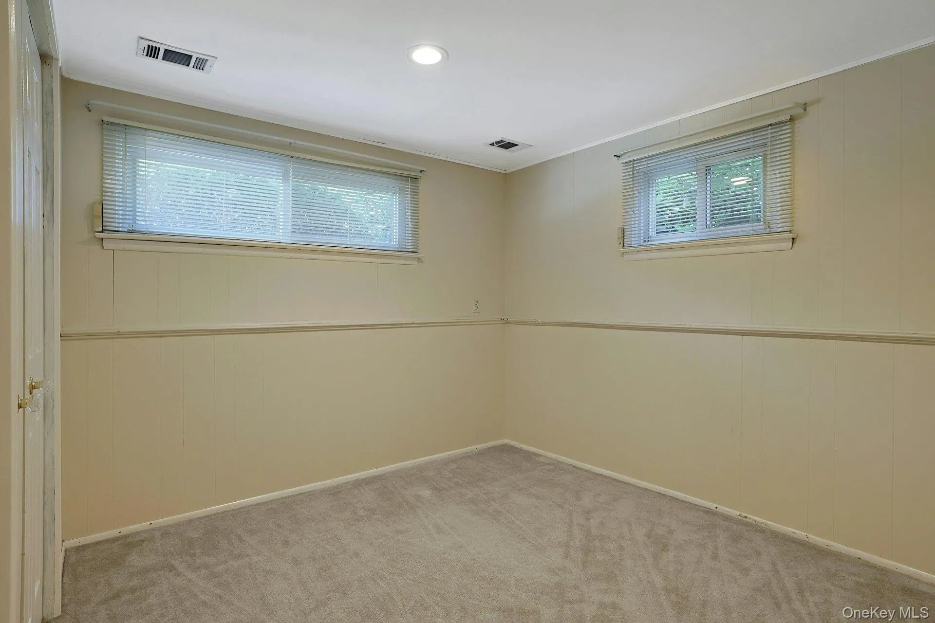 19 Von Beaste Lane, Clarkstown, NY, 4 Bedrooms Bedrooms, 8 Rooms Rooms,2 BathroomsBathrooms,Residential,For Rent,Von Beaste,0,981324 19 Von Beaste Lane, Clarkstown, NY, 4 Bedrooms Bedrooms, 8 Rooms Rooms,2 BathroomsBathrooms,Residential,For Rent,Von Beaste,0,981324