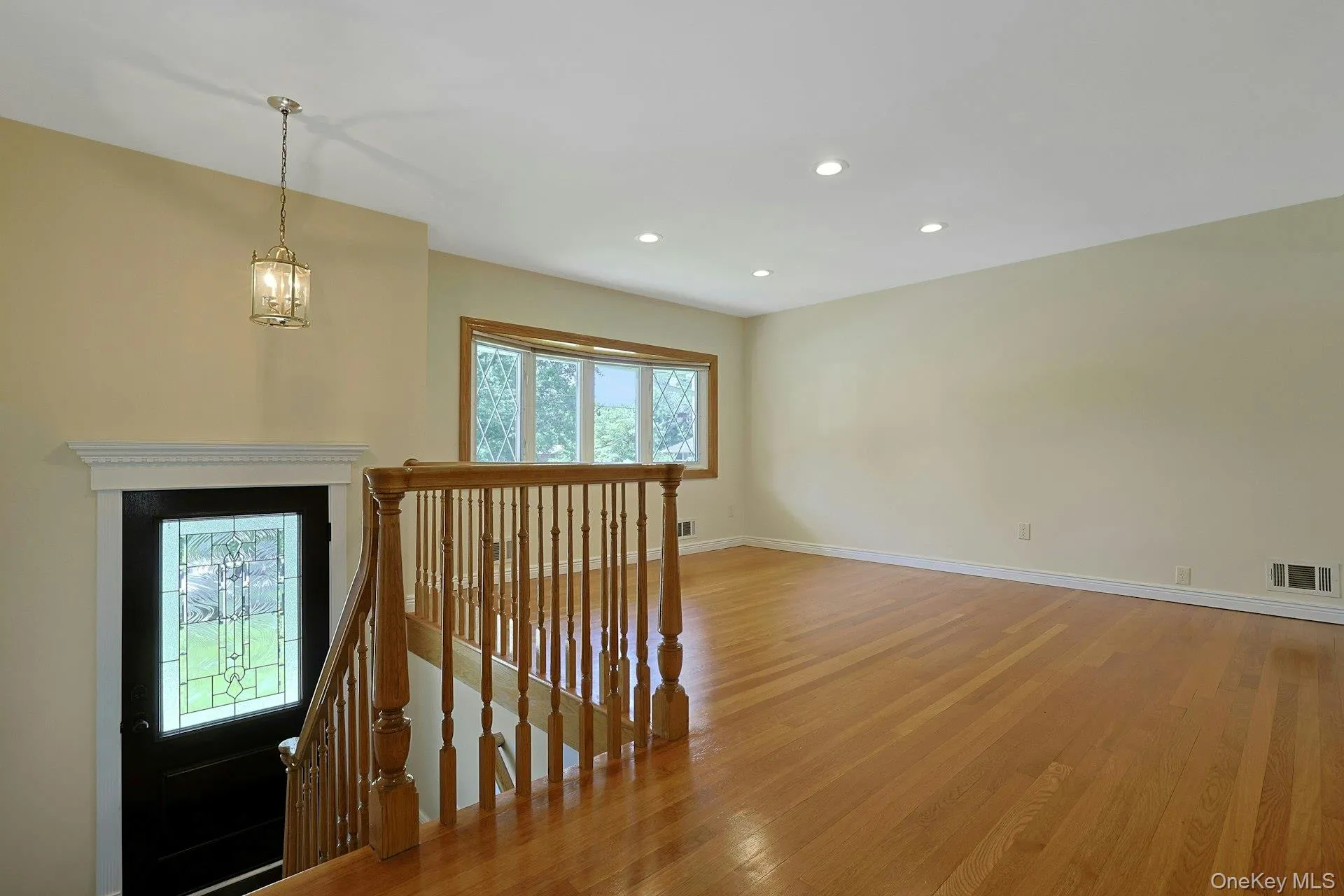 19 Von Beaste Lane, Clarkstown, NY, 4 Bedrooms Bedrooms, 8 Rooms Rooms,2 BathroomsBathrooms,Residential,For Rent,Von Beaste,0,981324 19 Von Beaste Lane, Clarkstown, NY, 4 Bedrooms Bedrooms, 8 Rooms Rooms,2 BathroomsBathrooms,Residential,For Rent,Von Beaste,0,981324